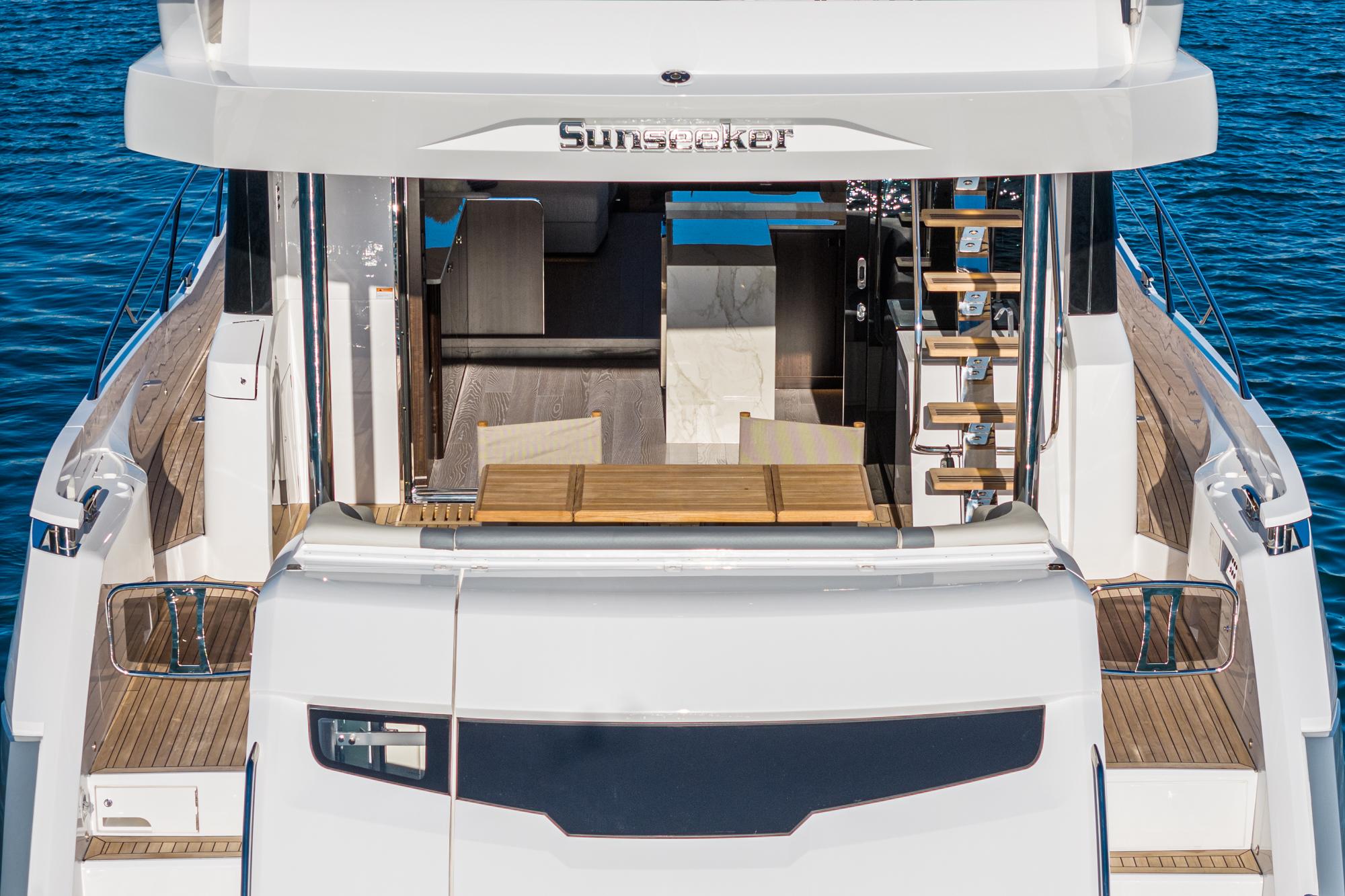 2024 Sunseeker Manhattan 68 #SS712 inventory image at Sun Country Marine Group, San Diego Marriott Marquis 2024 Sunseeker Manhattan 68 #SS712 inventory image at Sun Country Marine Group, San Diego Marriott Marquis