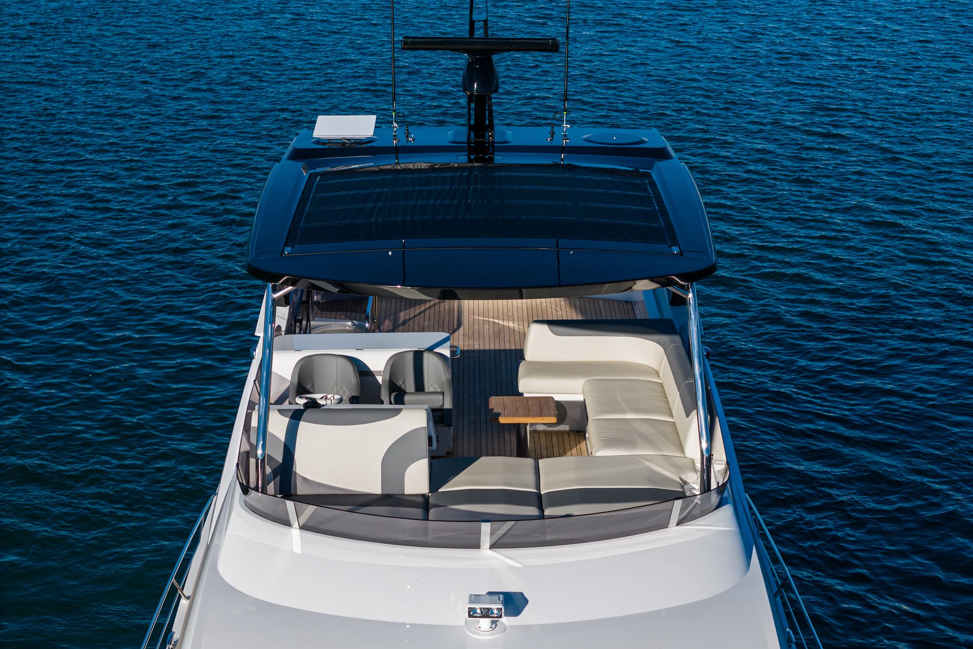 2024 Sunseeker Manhattan 68 #SS712 inventory image at Sun Country Marine Group, San Diego Marriott Marquis 2024 Sunseeker Manhattan 68 #SS712 inventory image at Sun Country Marine Group, San Diego Marriott Marquis