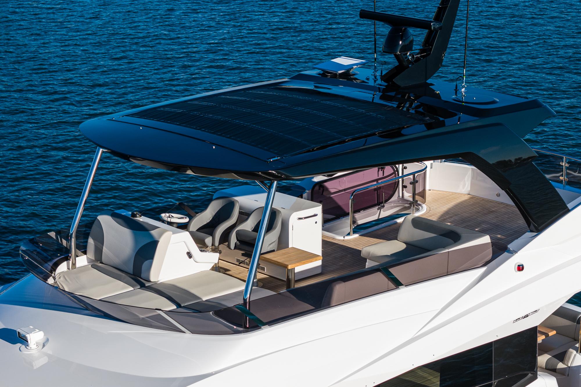 2024 Sunseeker Manhattan 68 #SS712 inventory image at Sun Country Marine Group, San Diego Marriott Marquis 2024 Sunseeker Manhattan 68 #SS712 inventory image at Sun Country Marine Group, San Diego Marriott Marquis
