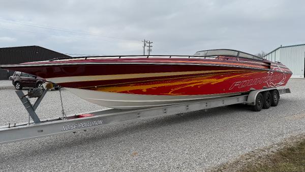 Photo of 2007 Fountain 42'