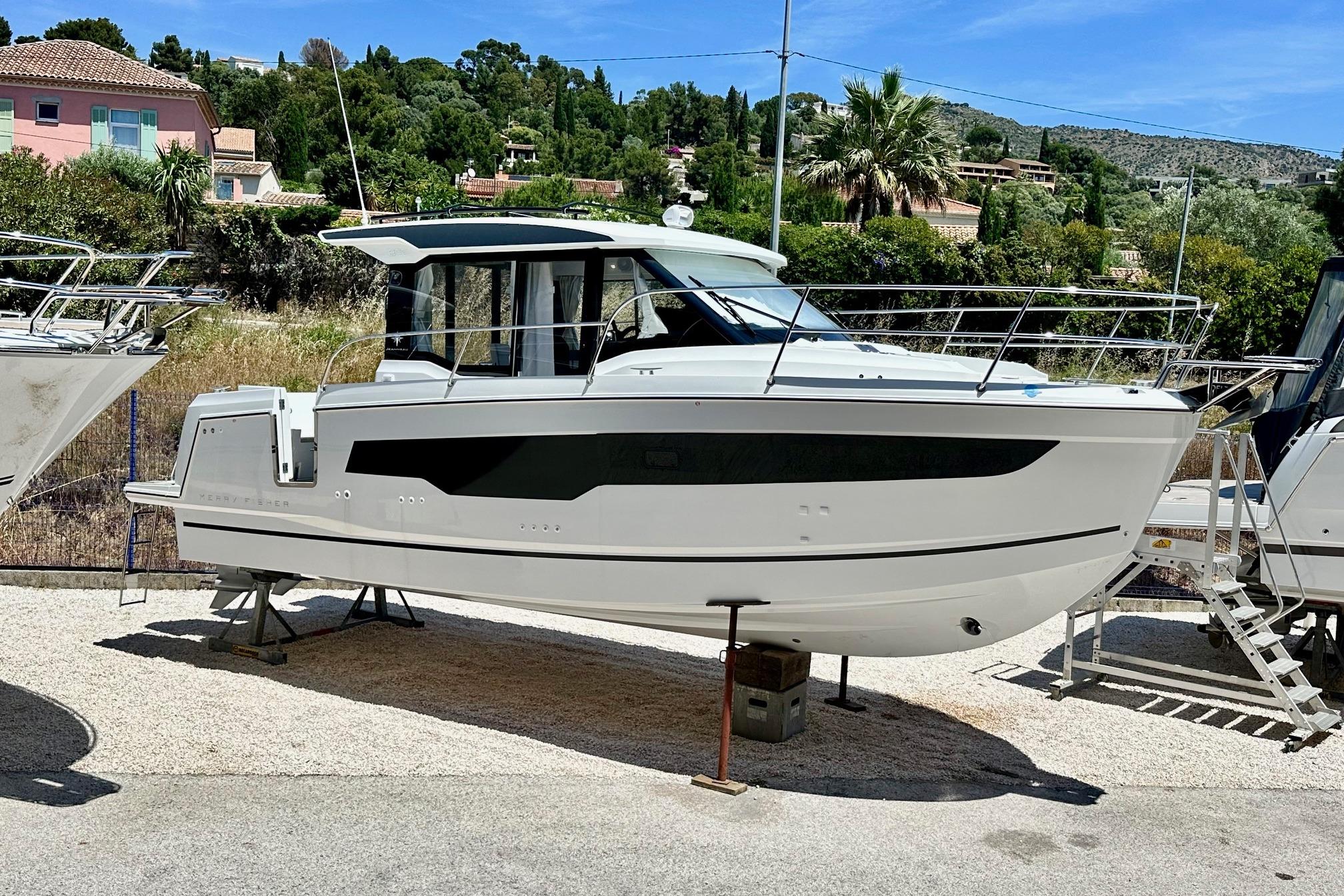 Jeanneau Merry Fisher 895