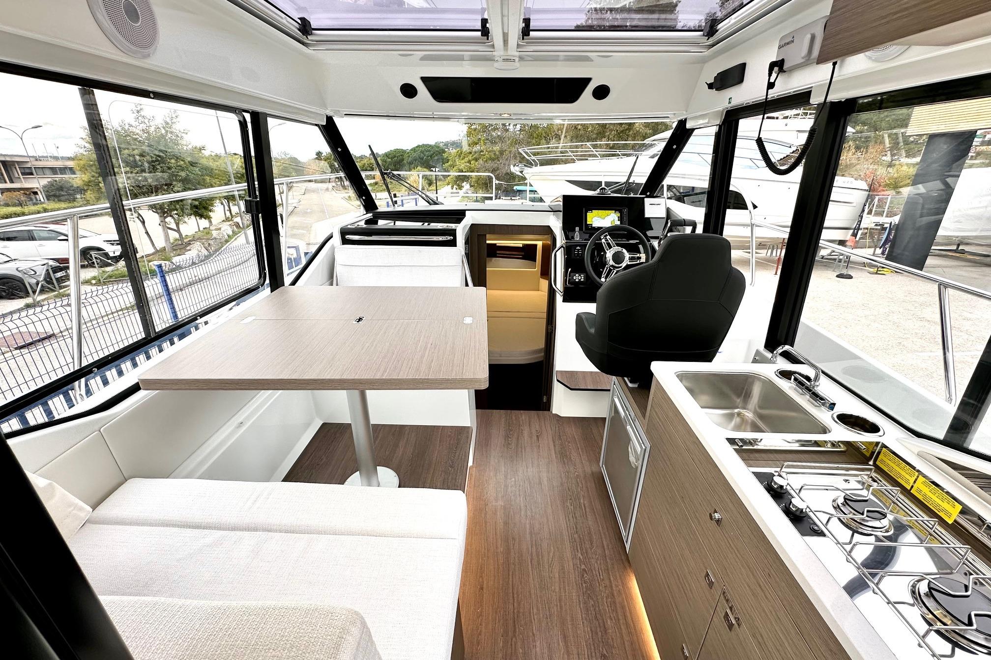 Jeanneau Merry Fisher 895