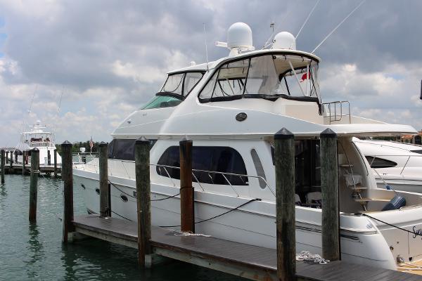 2006 Carver 56 Voyager