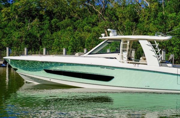 42' Boston Whaler, Listing Number 100916653, Image No. 3