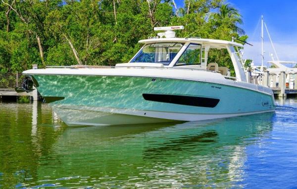 42' Boston Whaler, Listing Number 100916653, - Photo No. 4