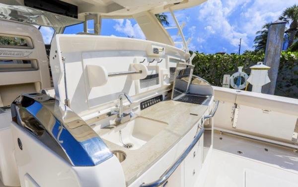 42' Boston Whaler, Listing Number 100916653, - Photo No. 18
