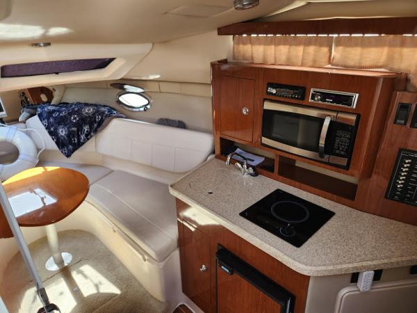25' Regal, Listing Number 100916638, - Photo No. 6
