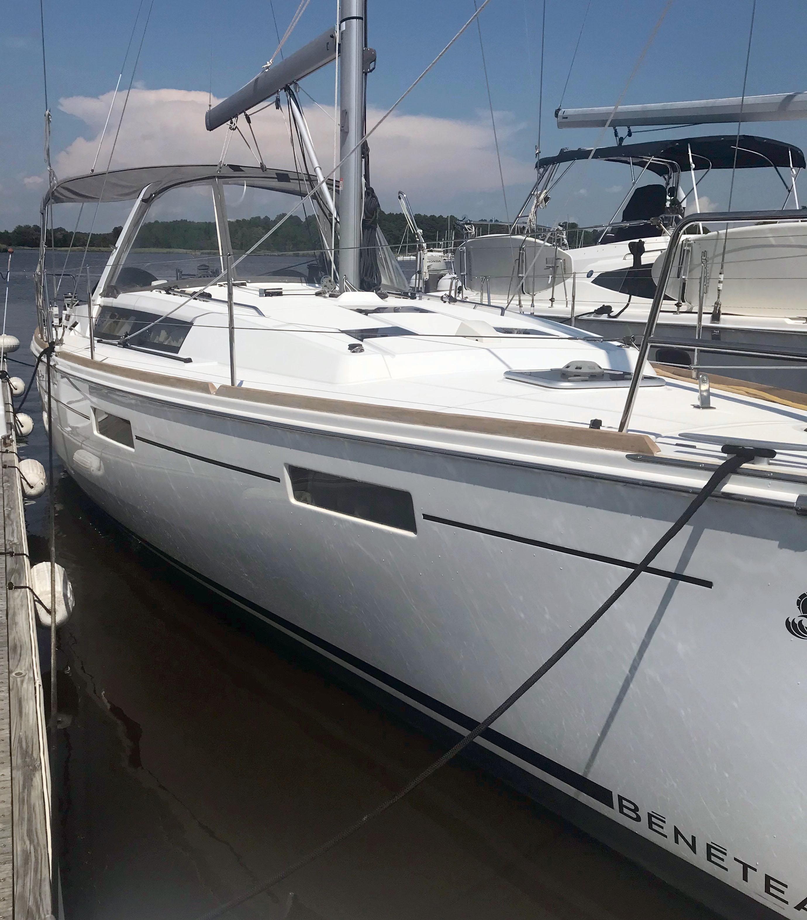 Yacht Photos Pics