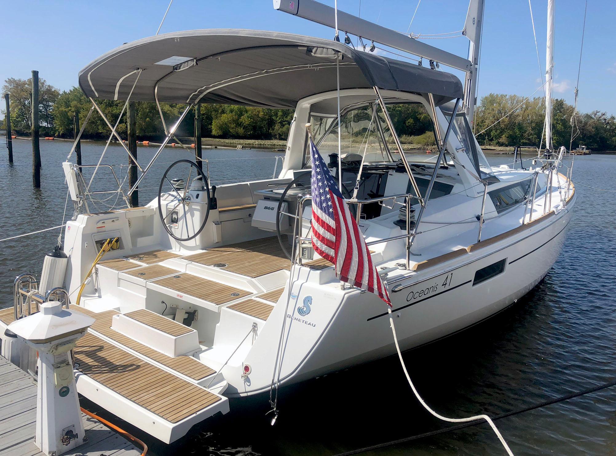 Yacht Photos Pics