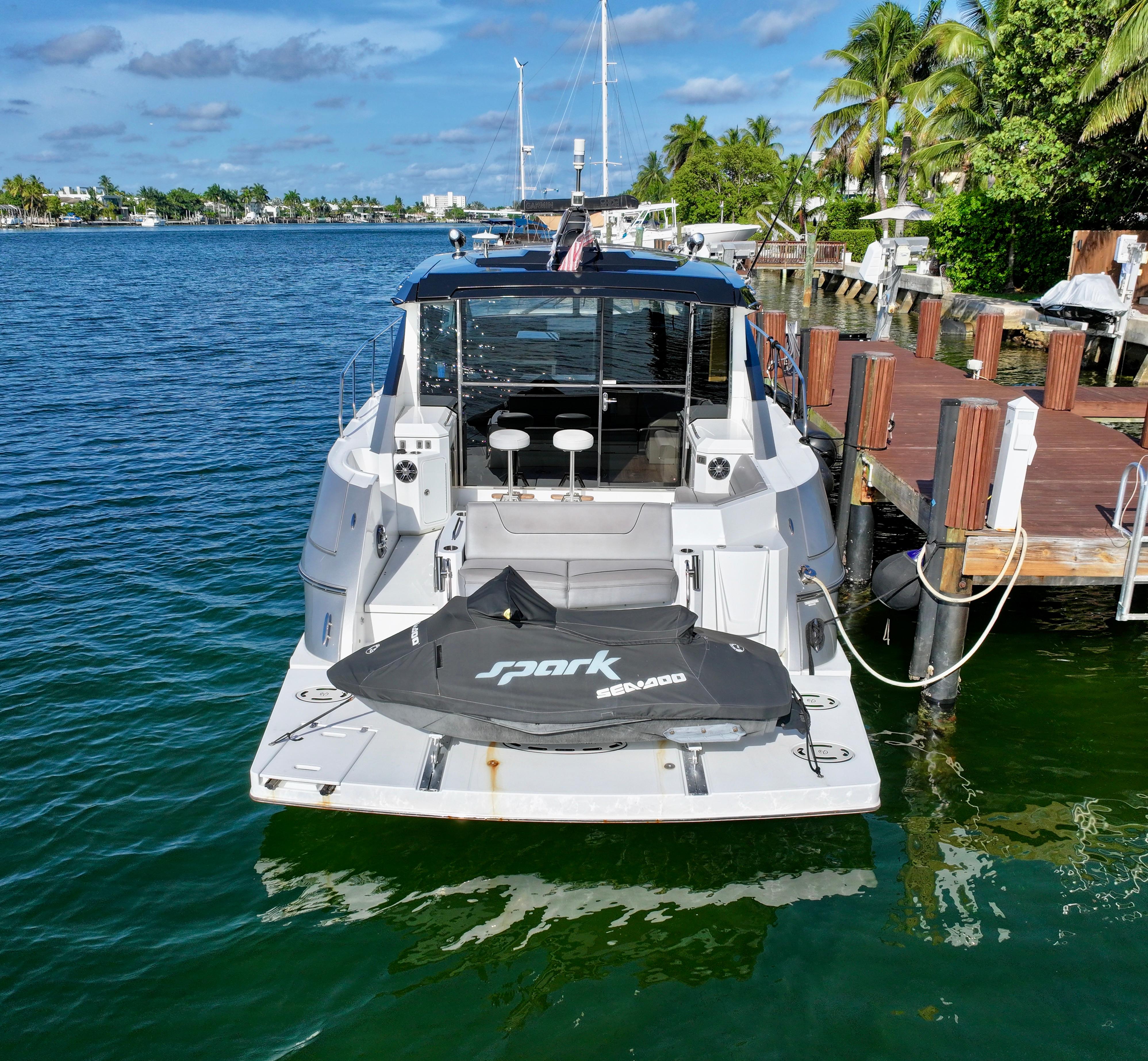2018-cruisers-yachts-45-cantius-power-9858773-20250710174816978-1
