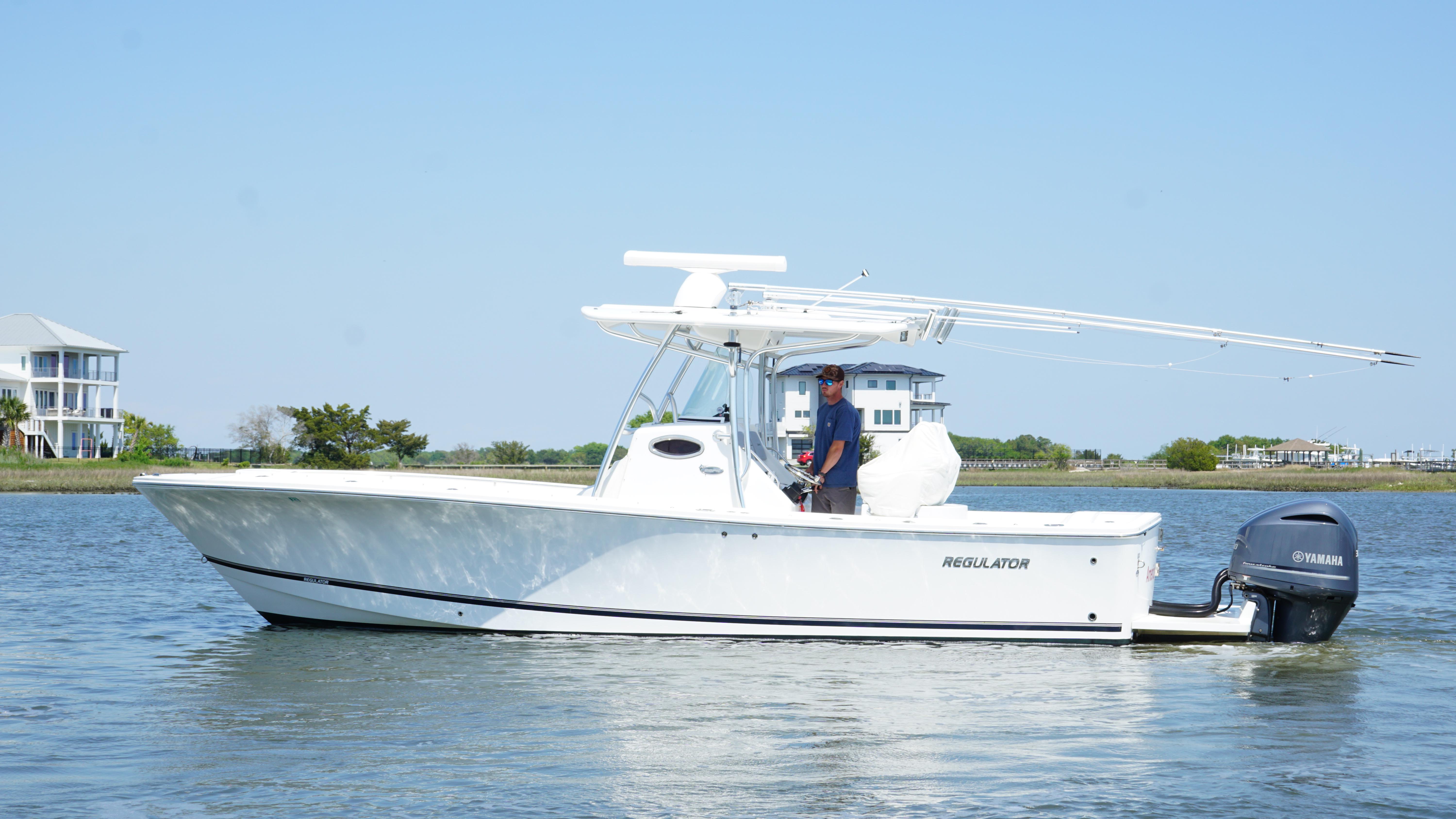 2012 Regulator 28 - Image 3