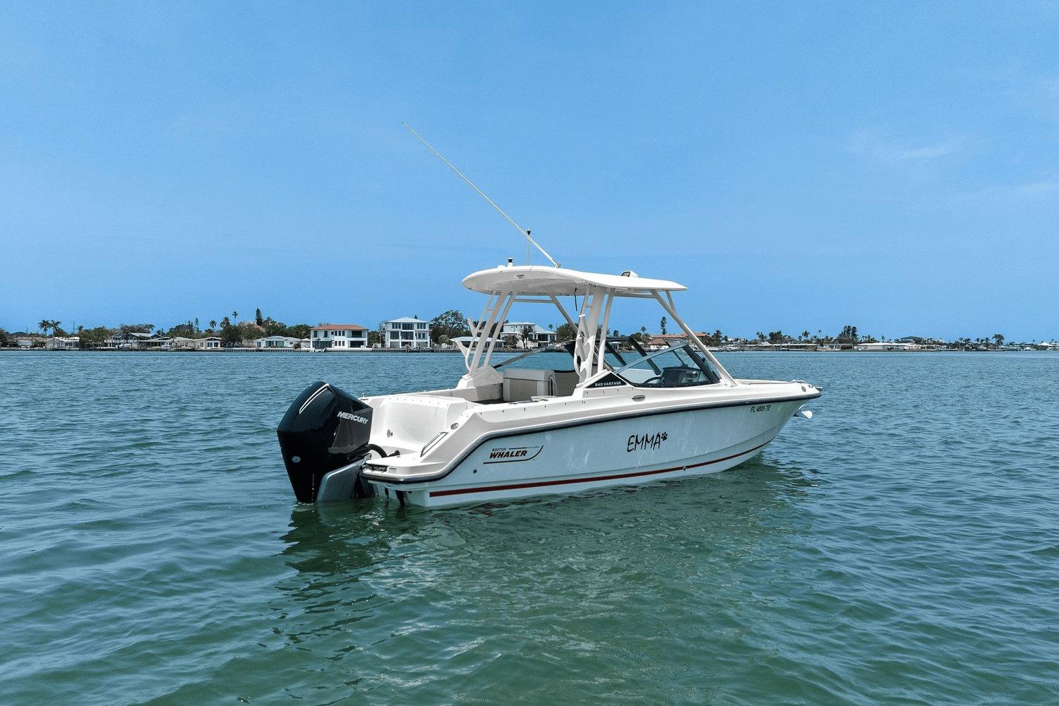 2022-boston-whaler-240-vantage-power-9788775-978175951-0-130520250636-2