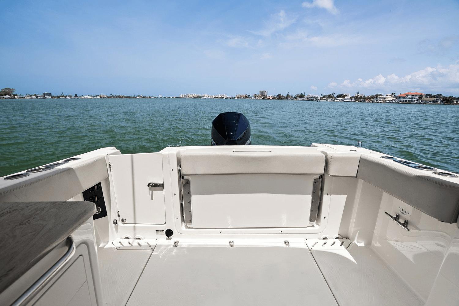 2022-boston-whaler-240-vantage-power-9788775-978175954-0-130520250636-33