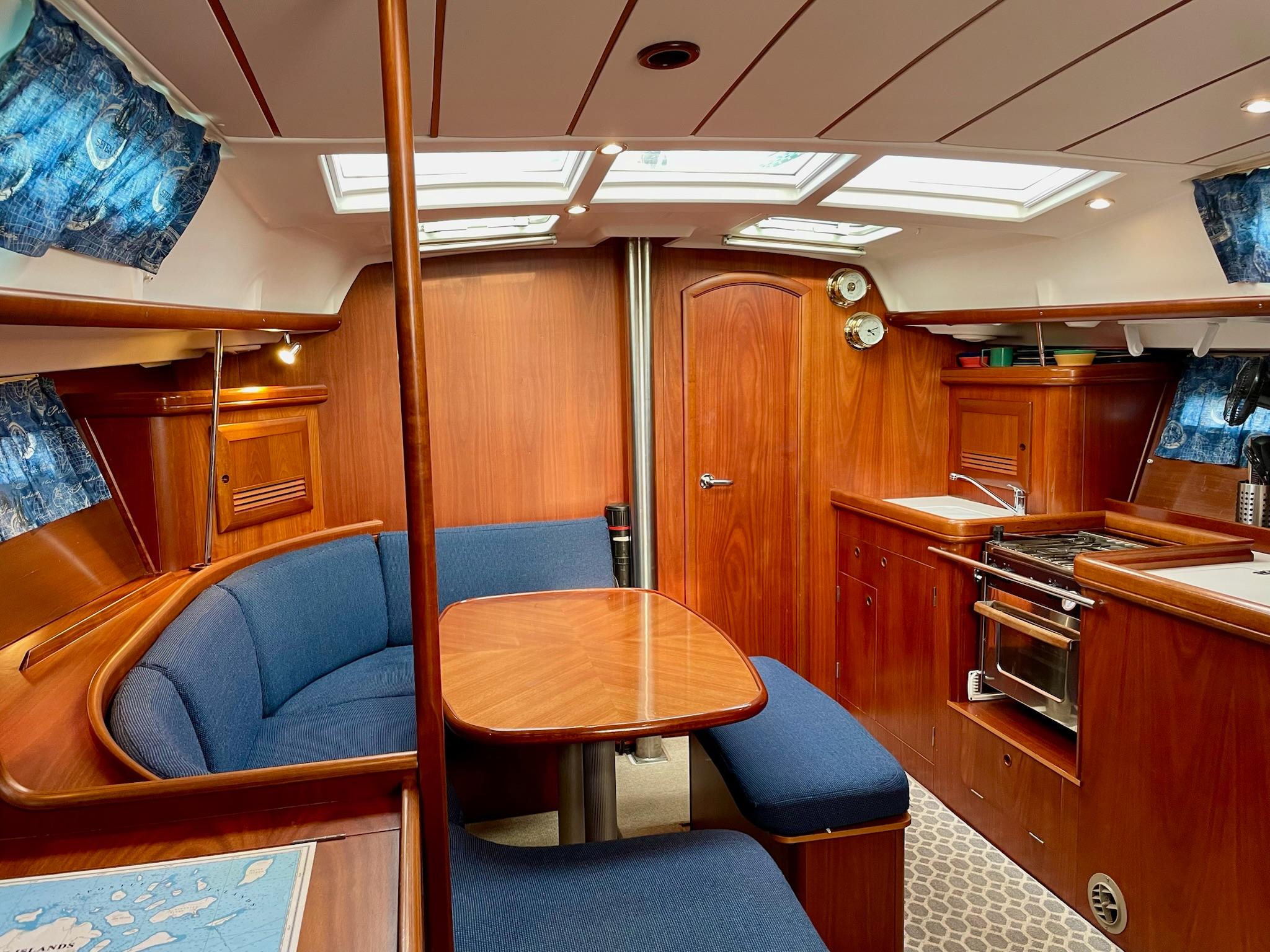 Yacht Photos Pics