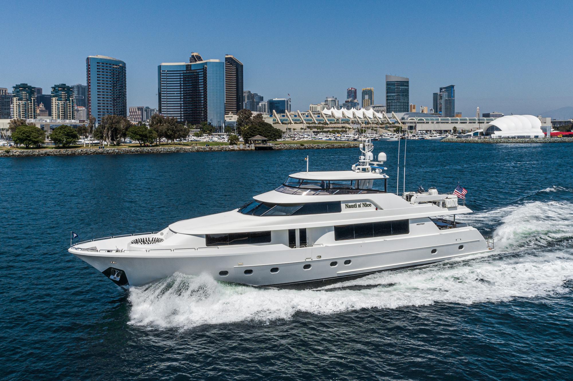 2012 Westport 112