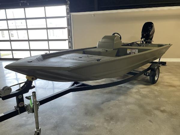 2021 Tracker Boats boat for sale, model of the boat is GR1648SC & Image # 1 of 8