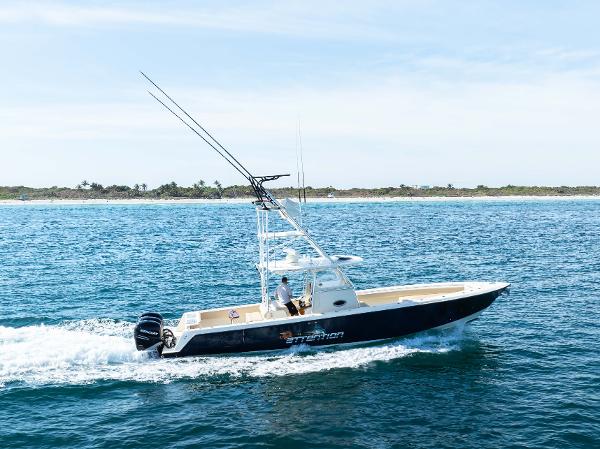 Photo of 2012 Contender 39'