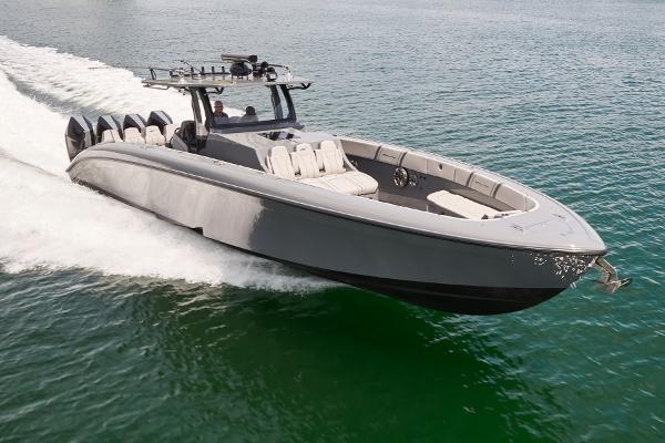 Photo of 2025 Midnight Express 43'