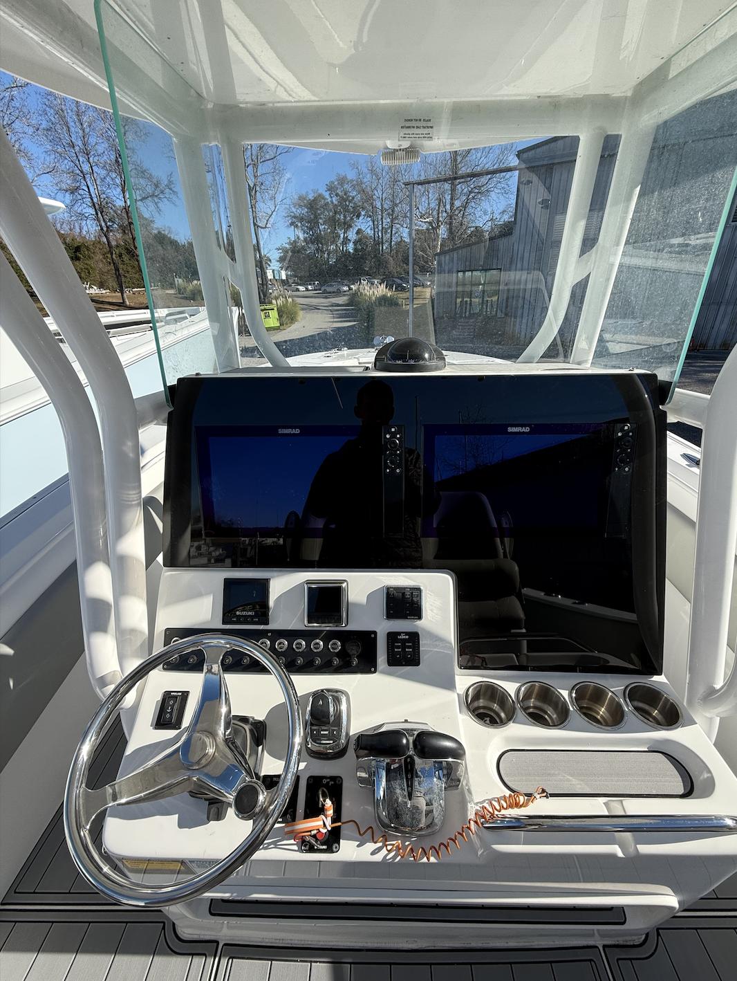 2019 Cape Horn 32 XS