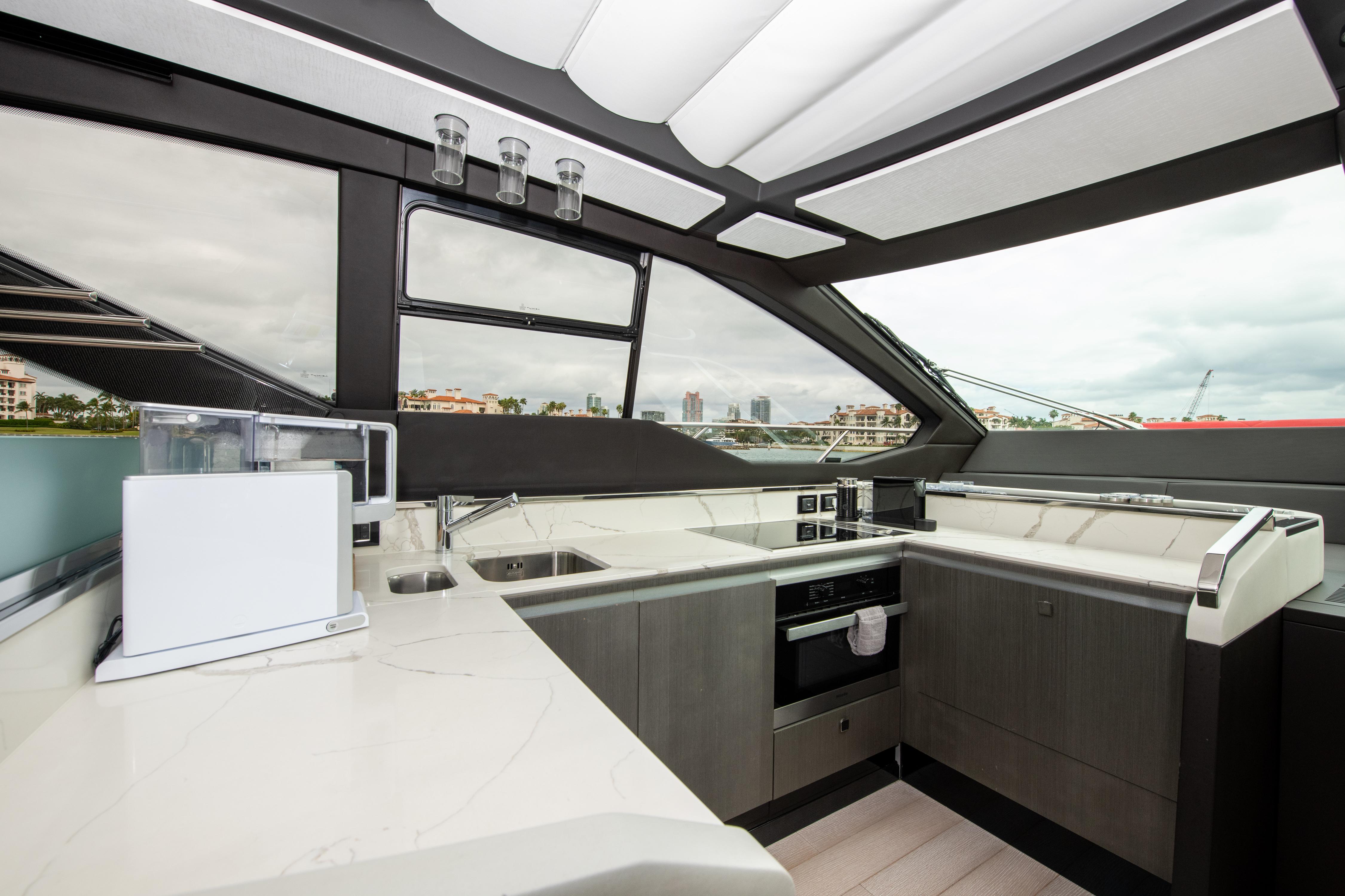 Azimut-S7 Motor Yacht 2019-Hard 2 Get FL-US-9638787 | Thumbnail