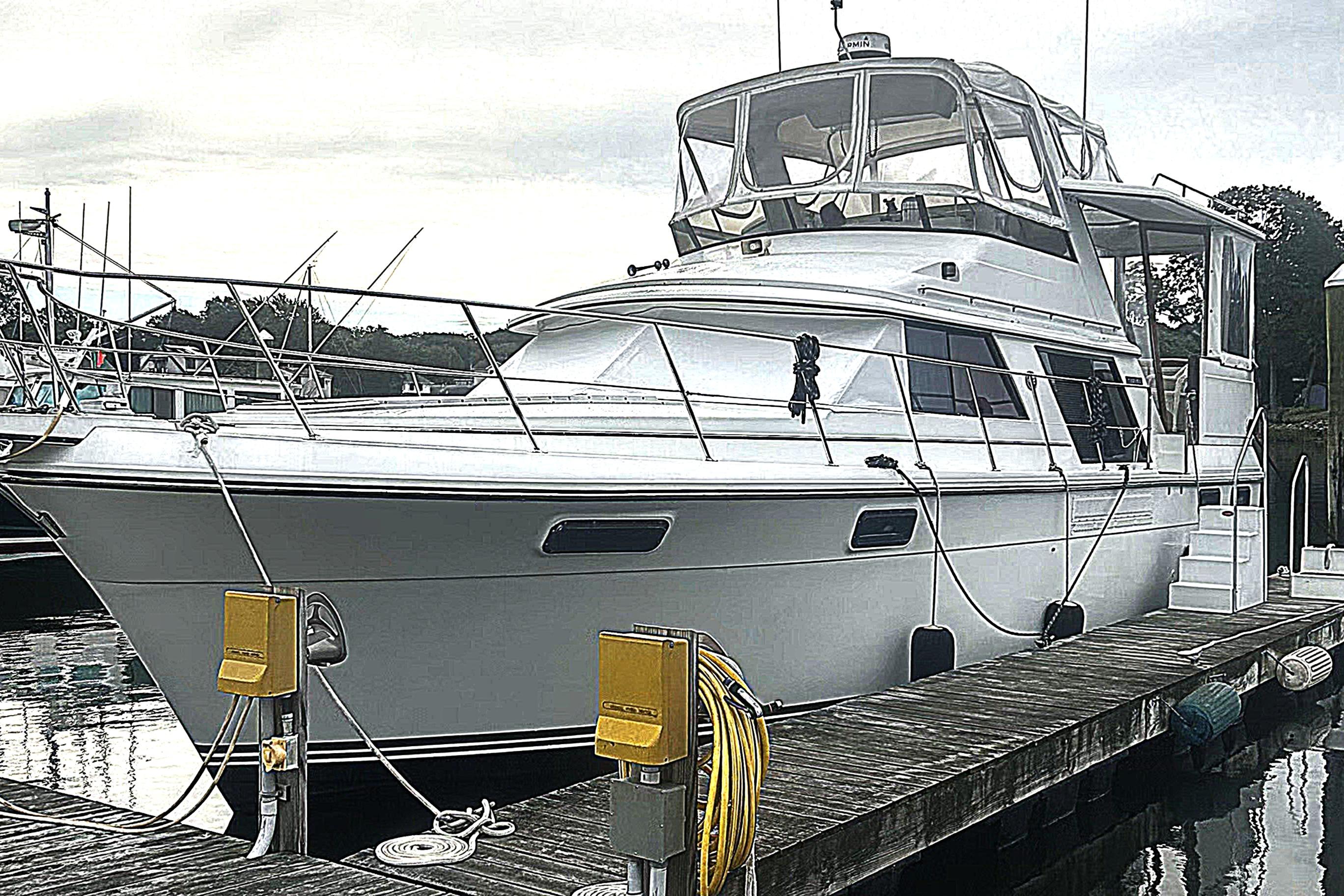 1989 Carver 42 Aft Cabin Motor Yacht Pinch Me