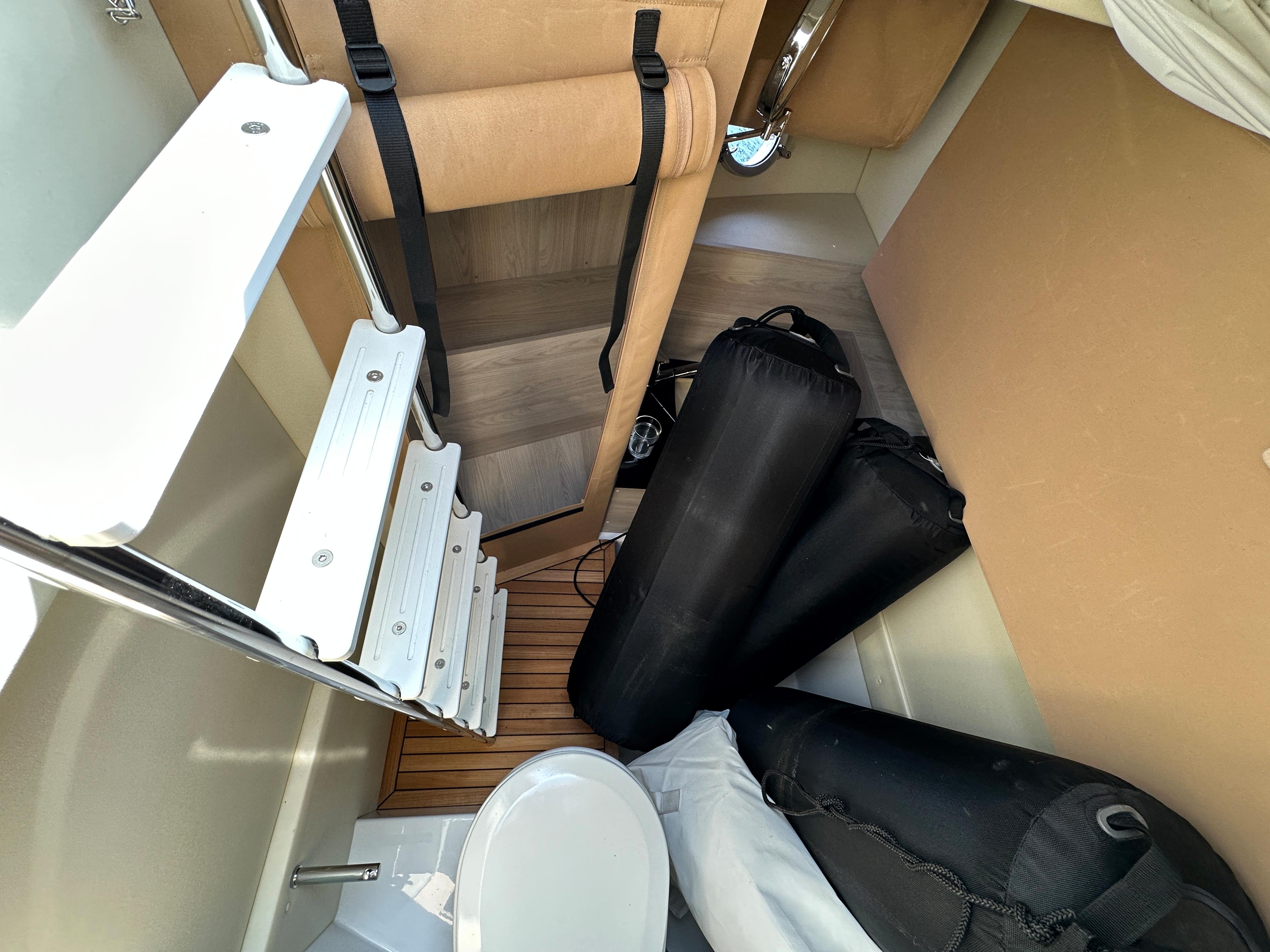Azimut S6 Sportfly EVA