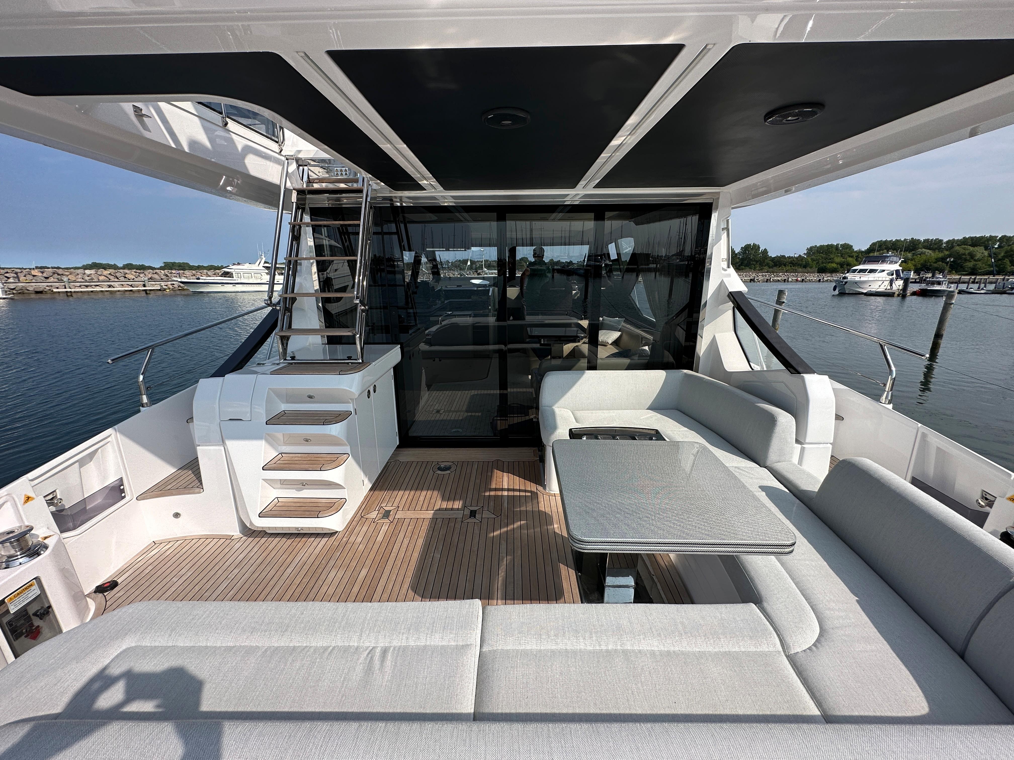 Azimut S6 Sportfly EVA