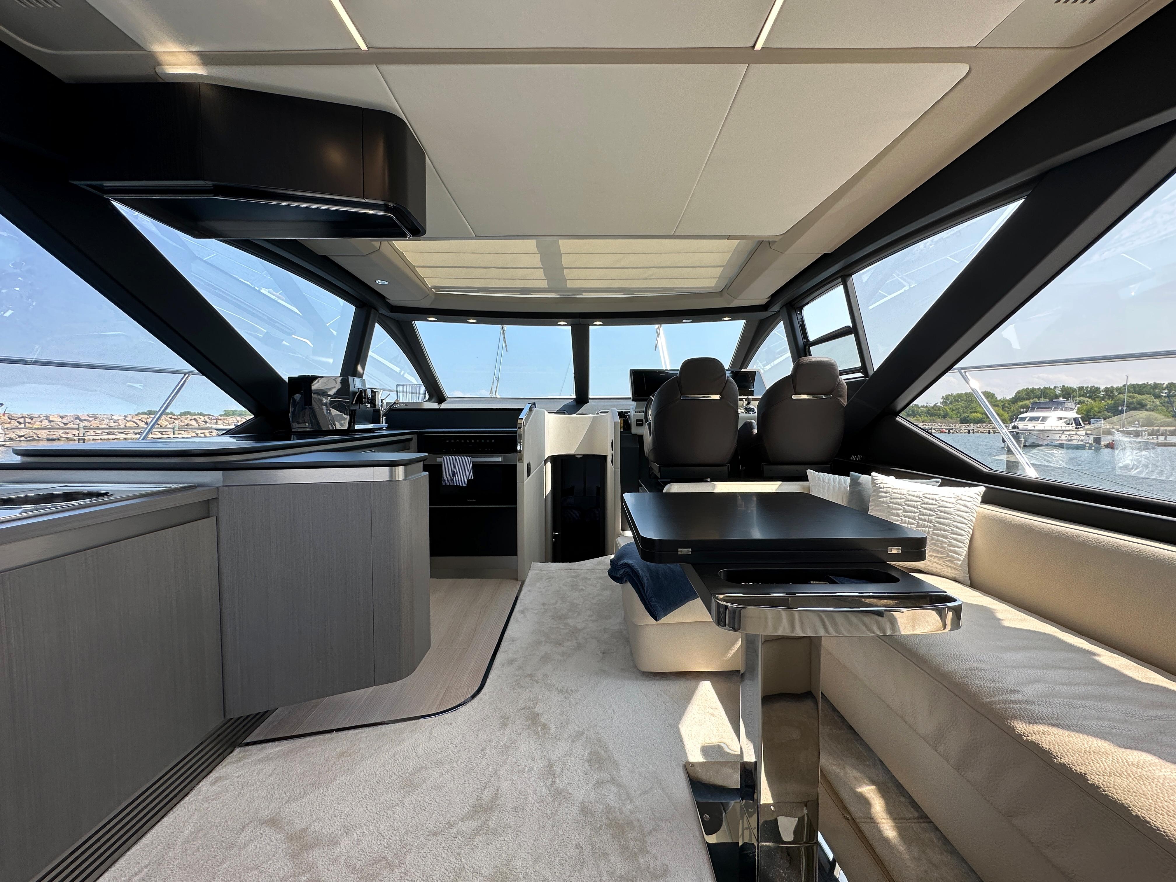 Azimut S6 Sportfly EVA