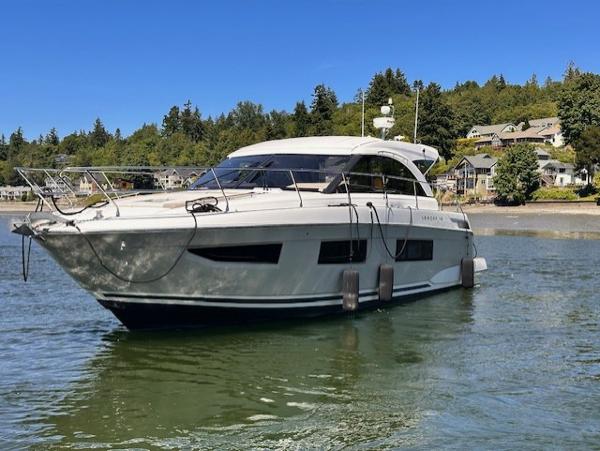 2017 Jeanneau Leader 46