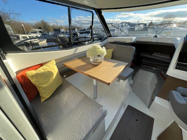 2018 Jeanneau Merry Fisher 695