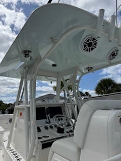 SeaVee-340Z 2024-REEL CRAFT FL-US-2024 SeaVee 340Z boat interior with modern helm and seating under a canopy.-9768819 | Thumbnail