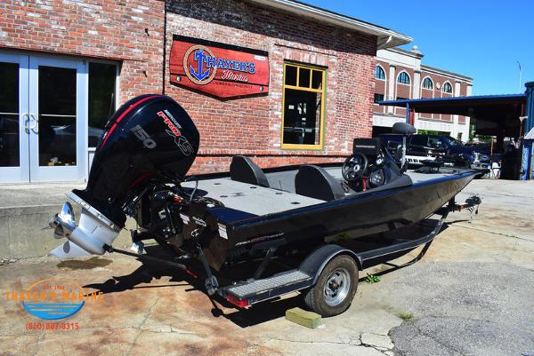 2019 Tracker Boats boat for sale, model of the boat is Pro Team™ 195  TXW & Image # 4 of 16