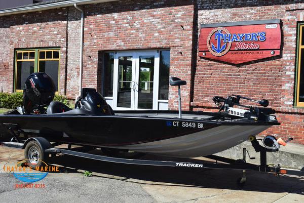 2019 Tracker Boats boat for sale, model of the boat is Pro Team™ 195  TXW & Image # 7 of 16