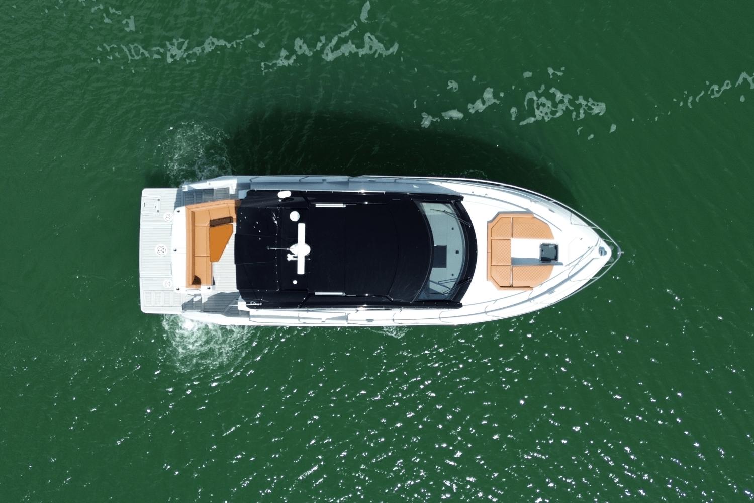 2025-cruisers-yachts-46c-power-9408802-966120348-0-230720240856-14