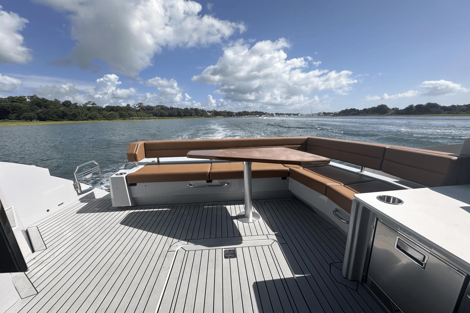 2025-cruisers-yachts-46c-power-9408802-966122281-0-230720240919-9