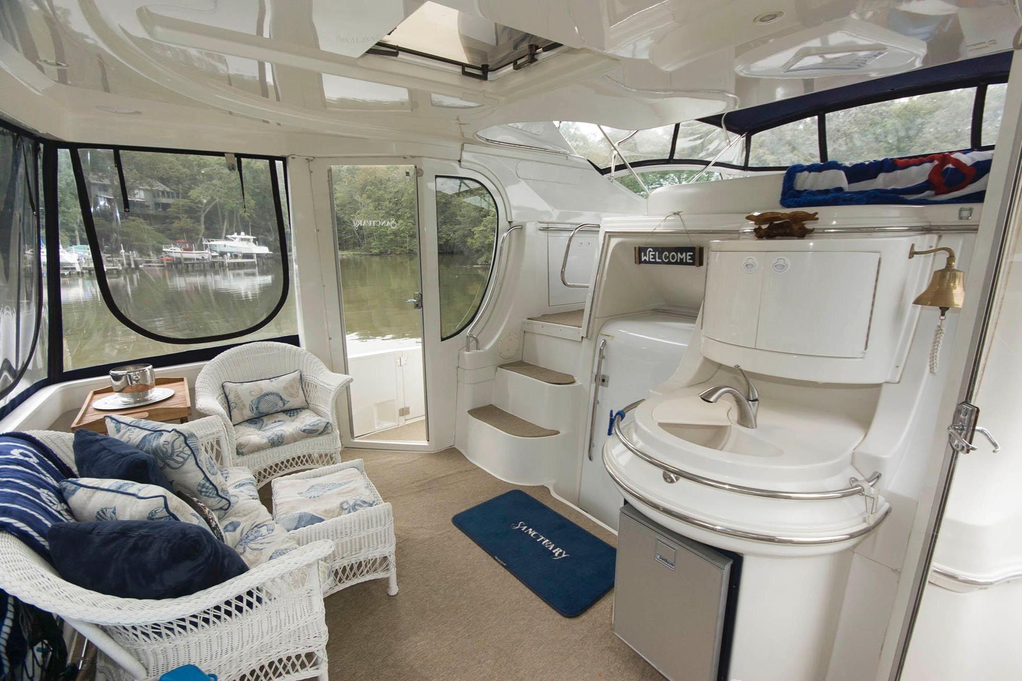 2001-carver-466-motor-yacht-power-9788828-20250509130702082-1_XLARGE