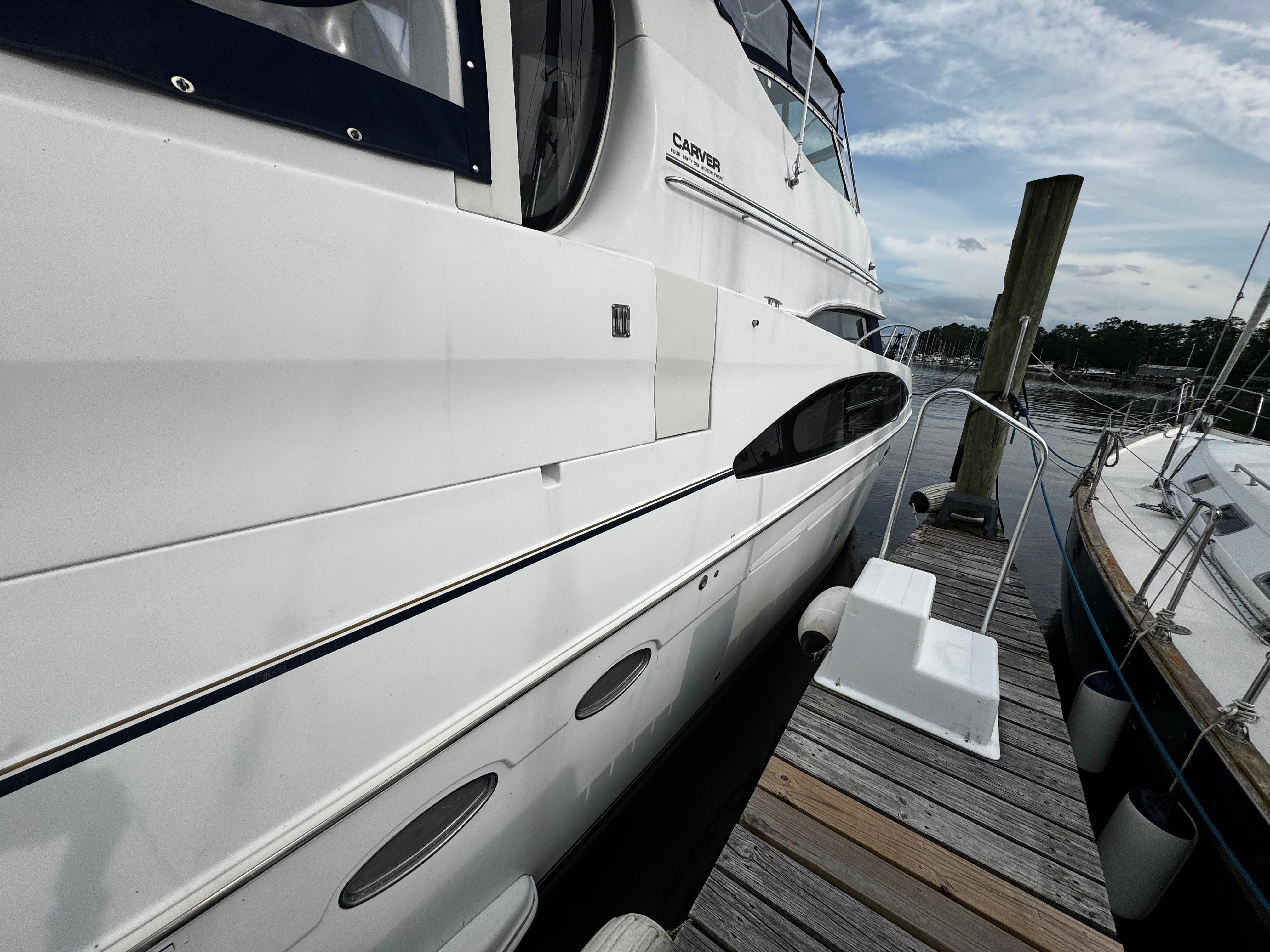 2001-carver-466-motor-yacht-power-9788828-20250512120210743-1_XLARGE
