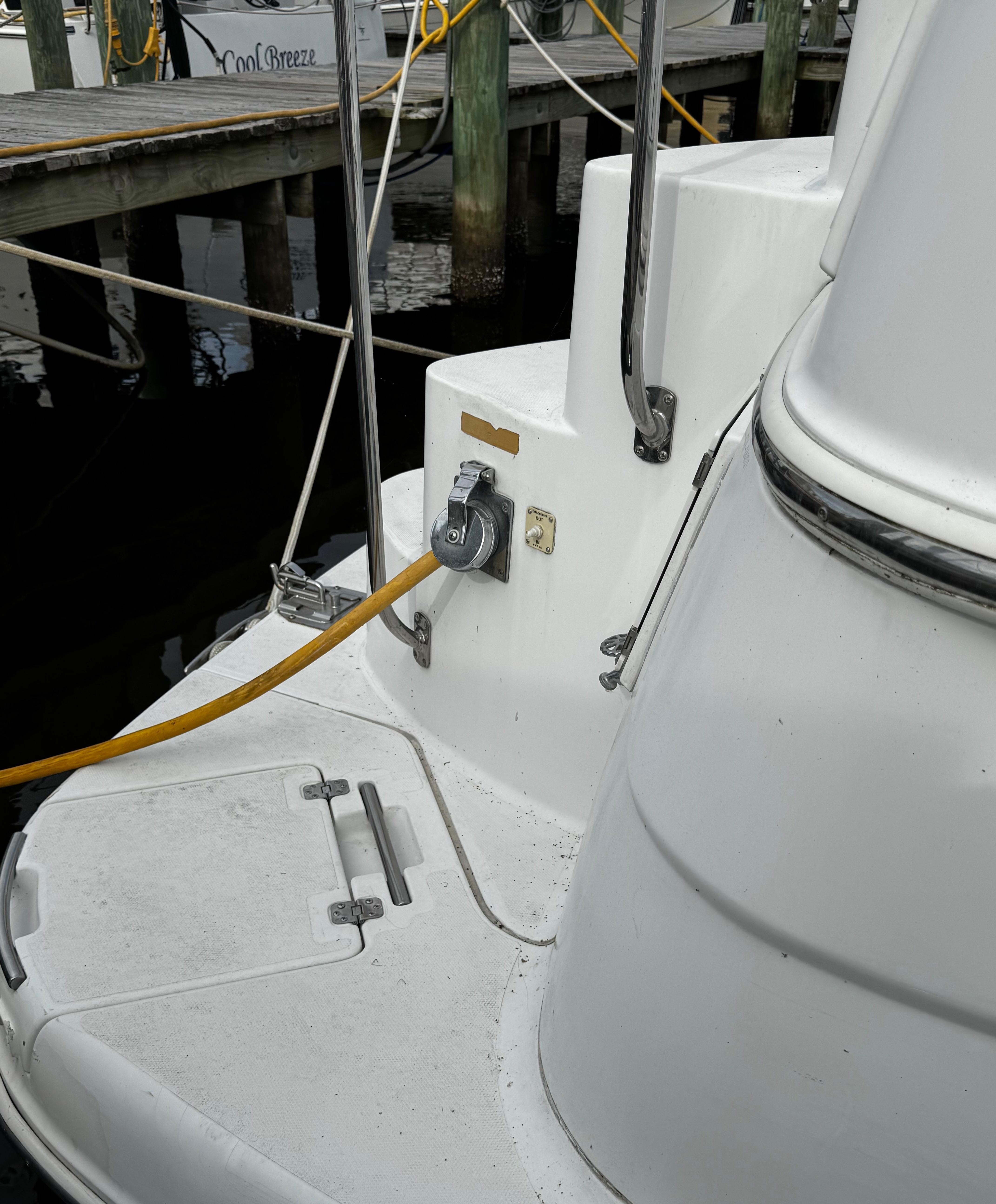 2001-carver-466-motor-yacht-power-9788828-20250512120244206-1_XLARGE