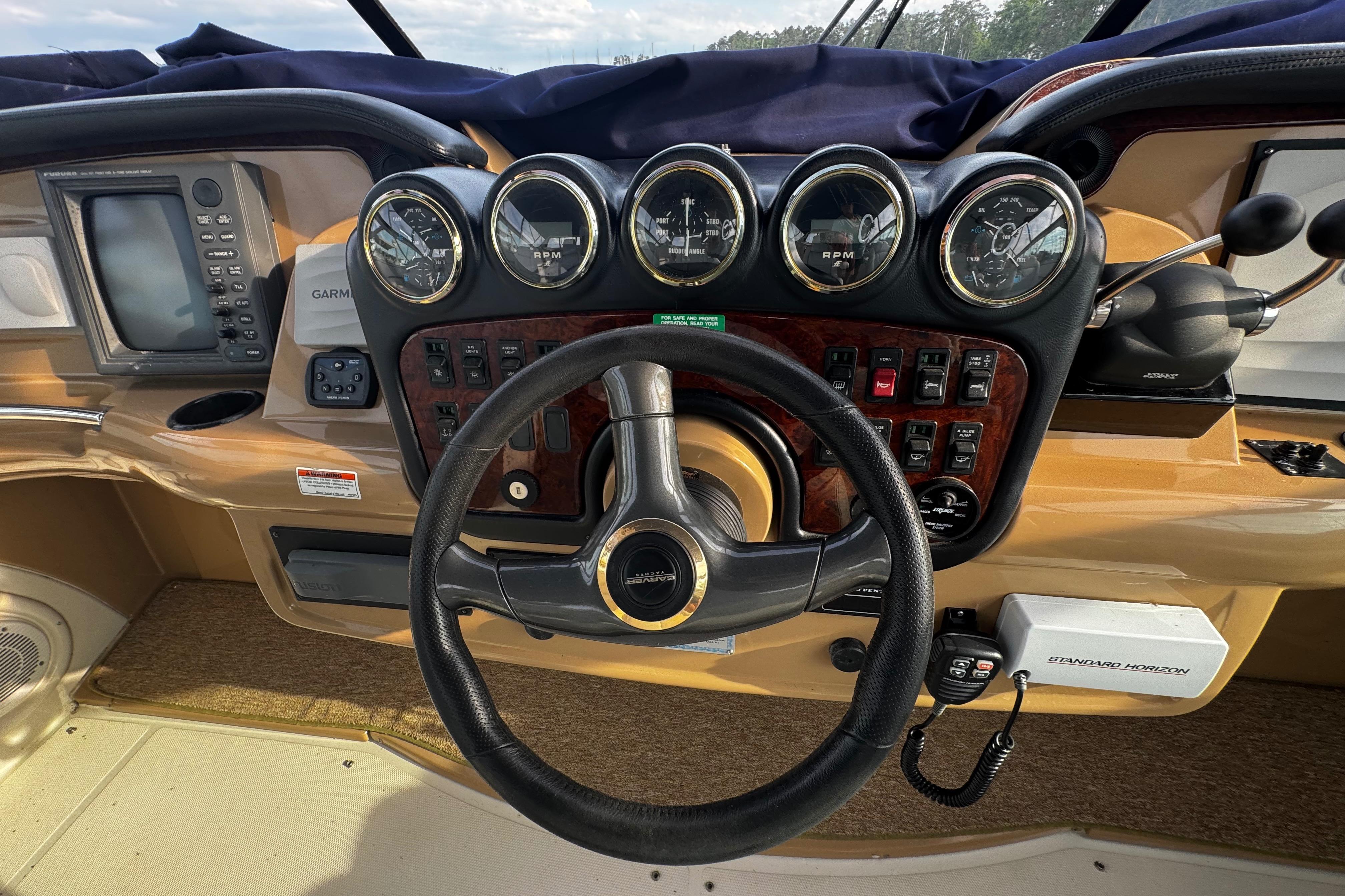 2001-carver-466-motor-yacht-power-9788828-20250512121337822-1_XLARGE