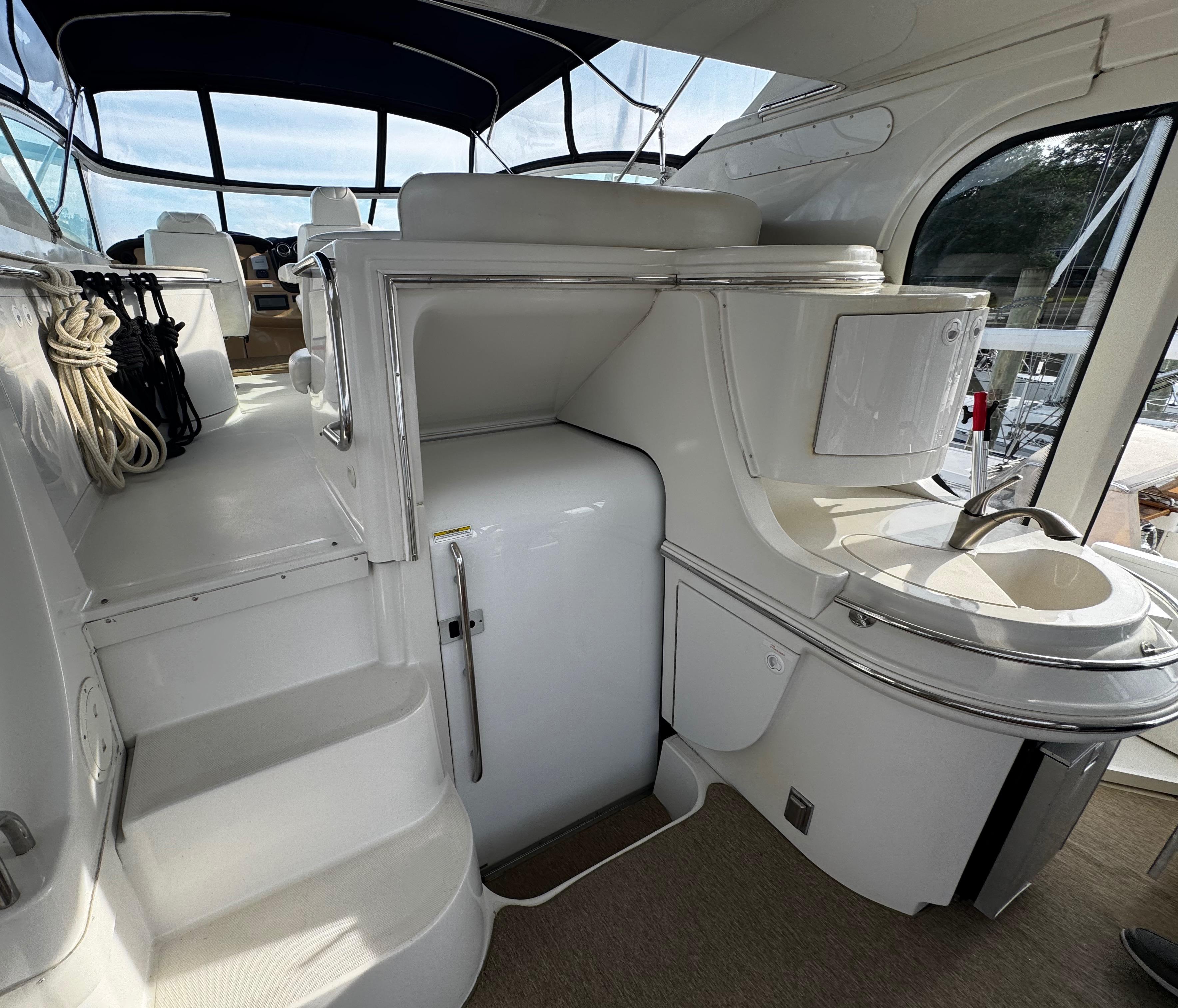 2001-carver-466-motor-yacht-power-9788828-20250512121408352-1_XLARGE
