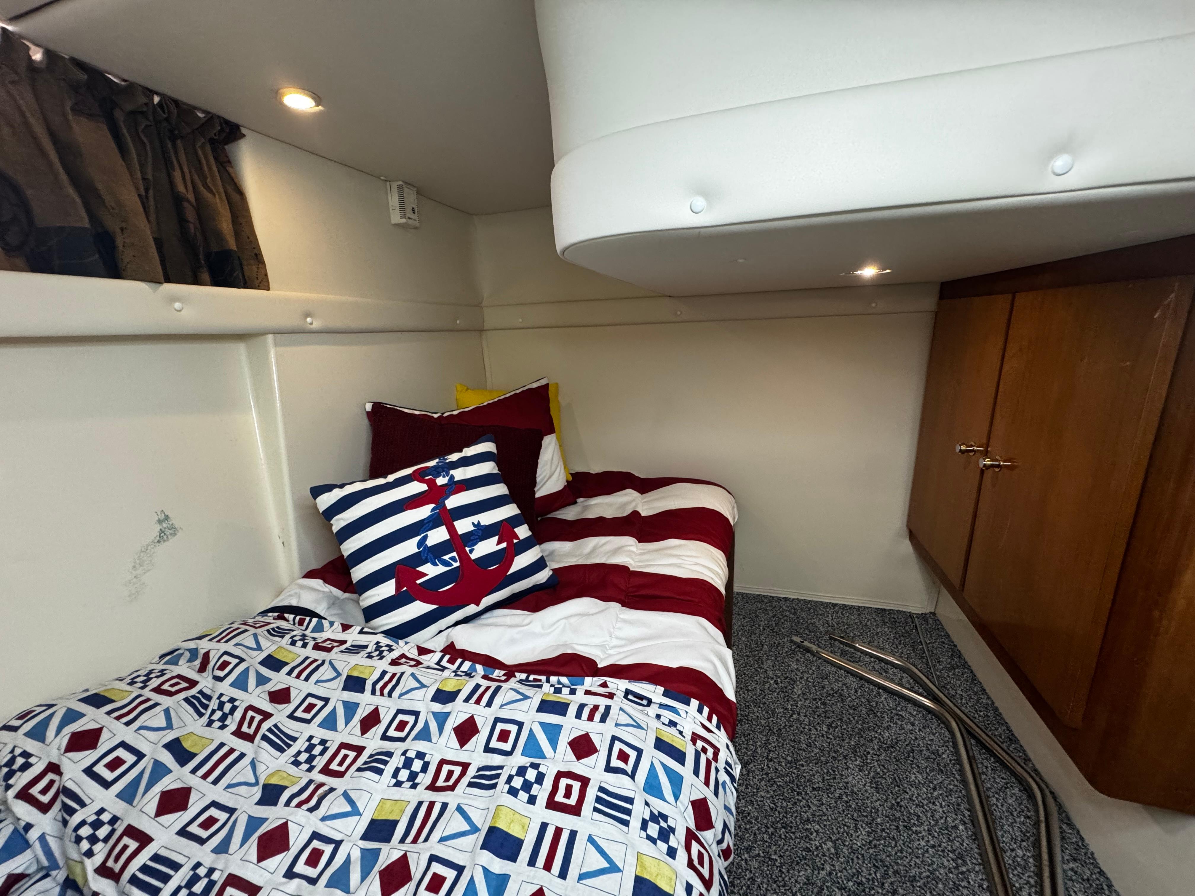 2001-carver-466-motor-yacht-power-9788828-20250604091422963-1_XLARGE