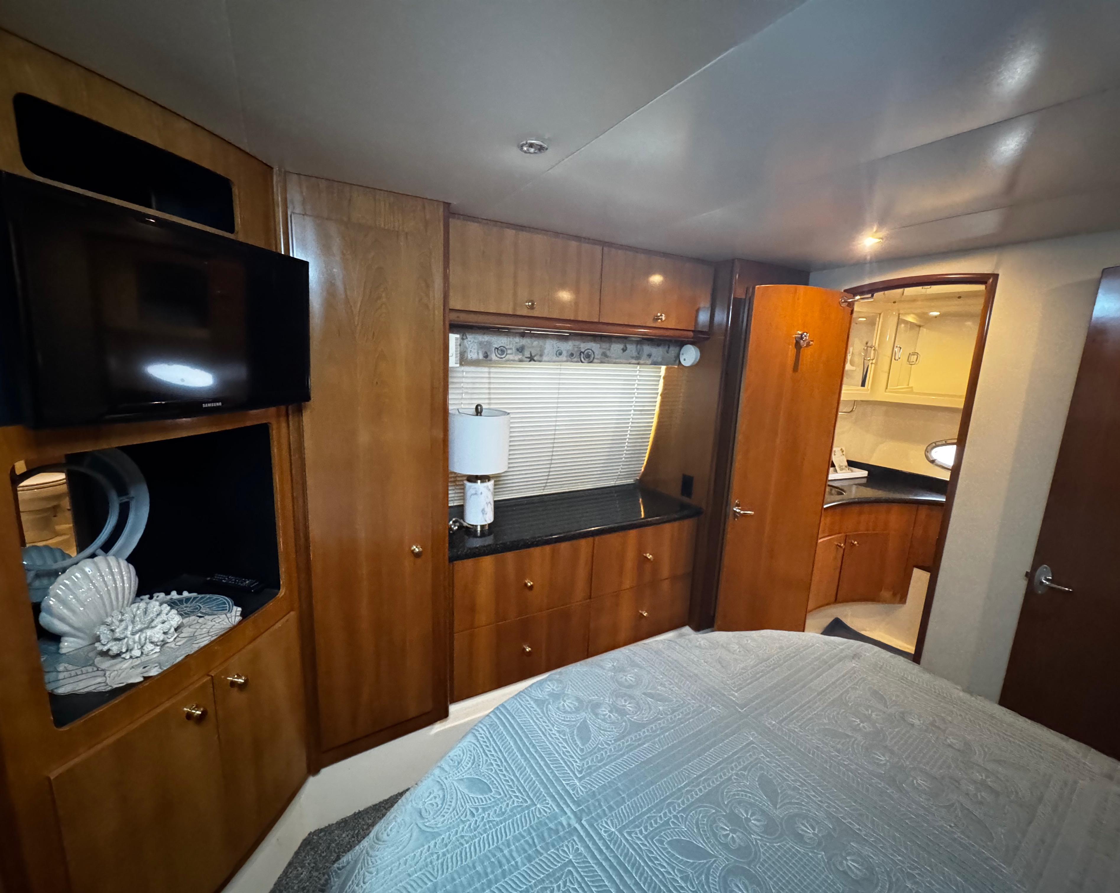 2001-carver-466-motor-yacht-power-9788828-20250604091556137-1_XLARGE