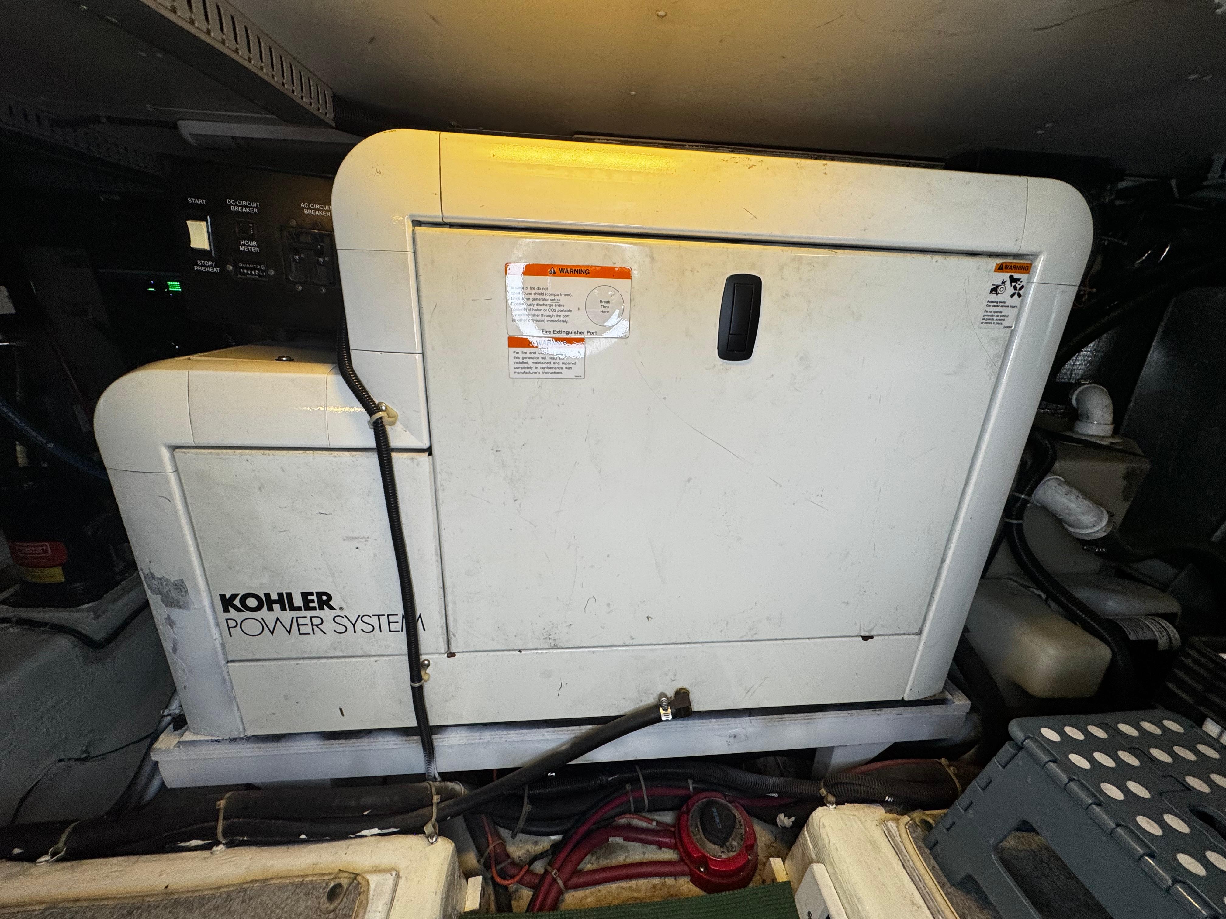 2001-carver-466-motor-yacht-power-9788828-20250604092140353-1_XLARGE