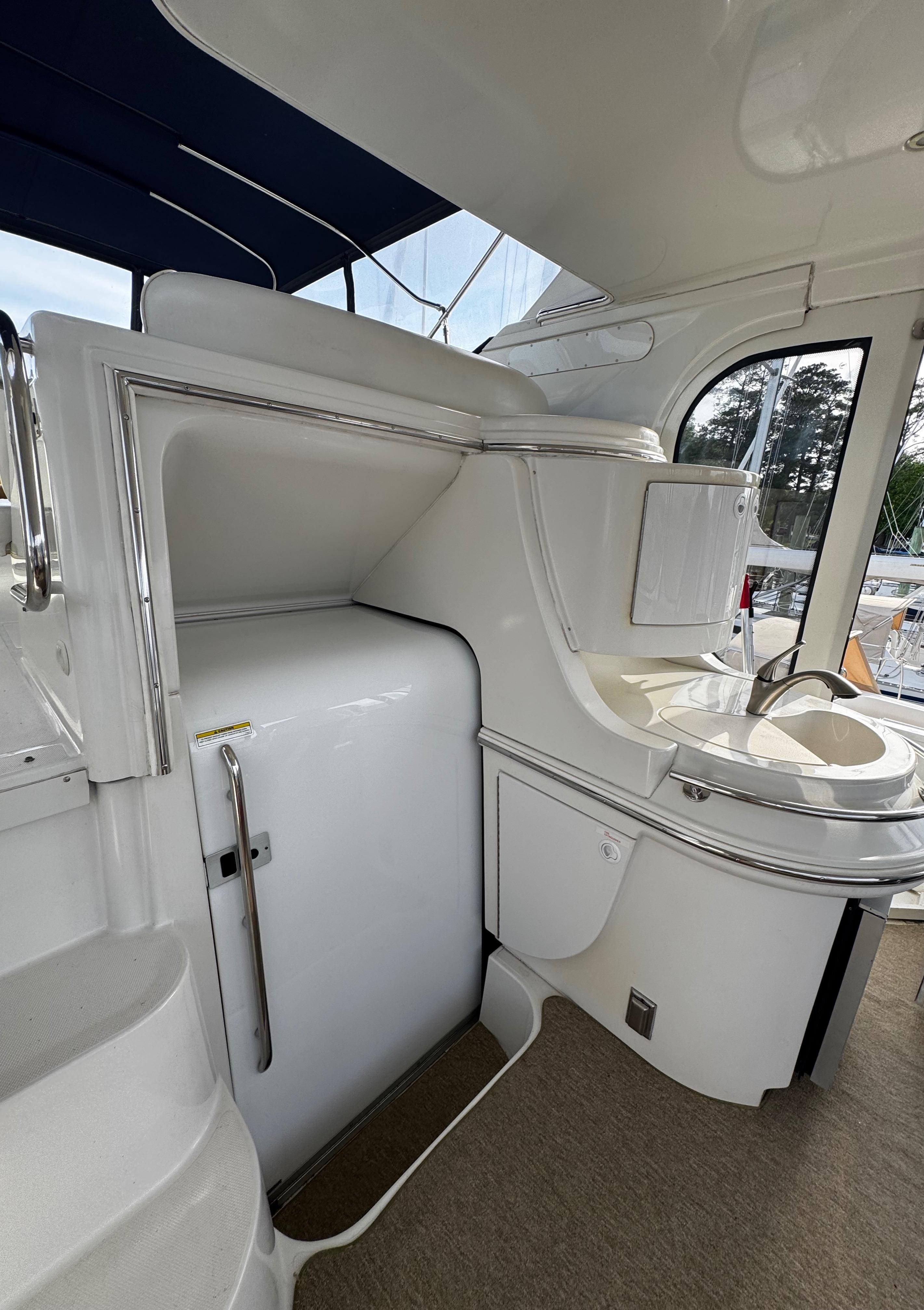 2001-carver-466-motor-yacht-power-9788828-20250604092301267-1_XLARGE