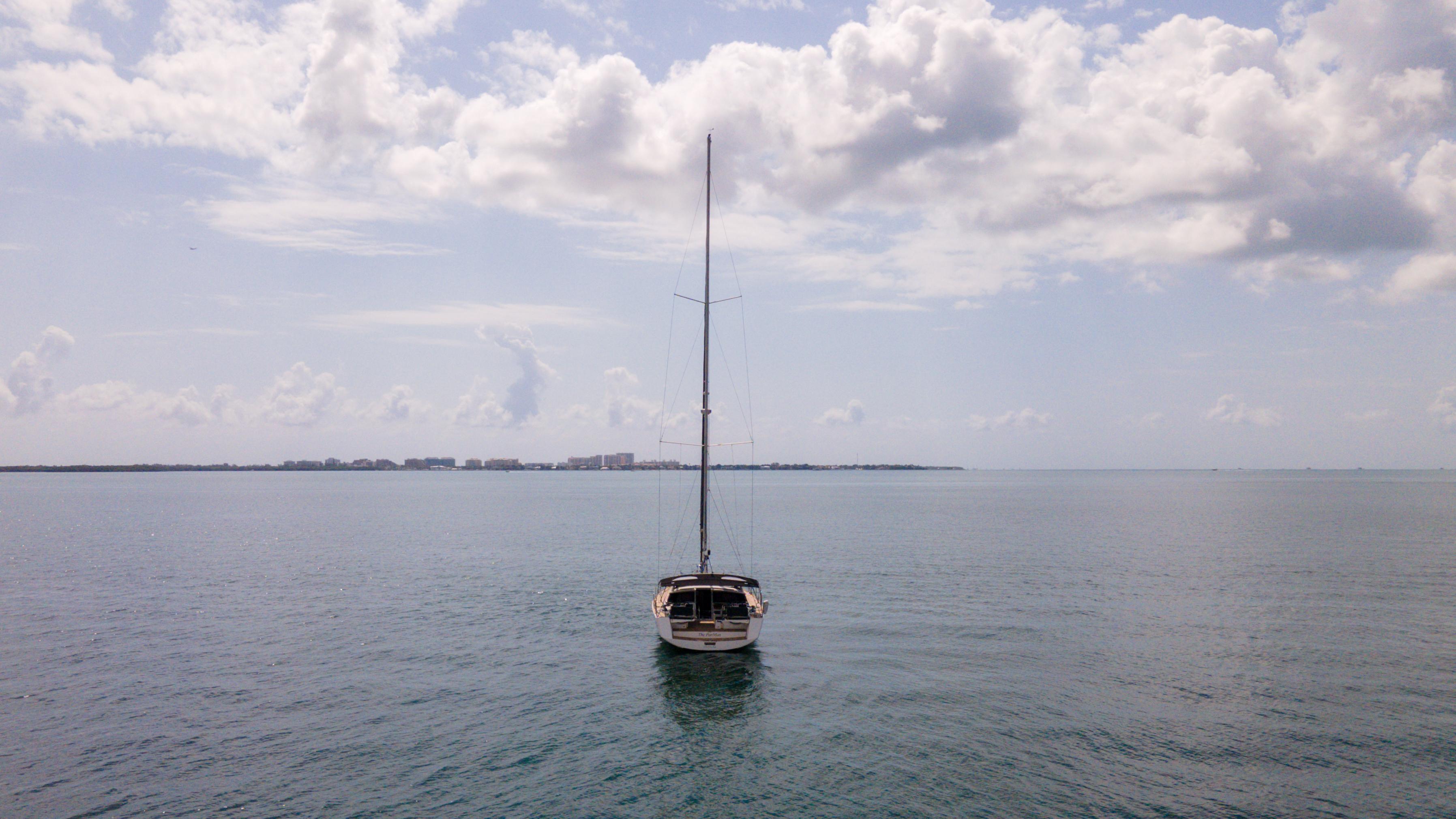 Yacht Photos Pics