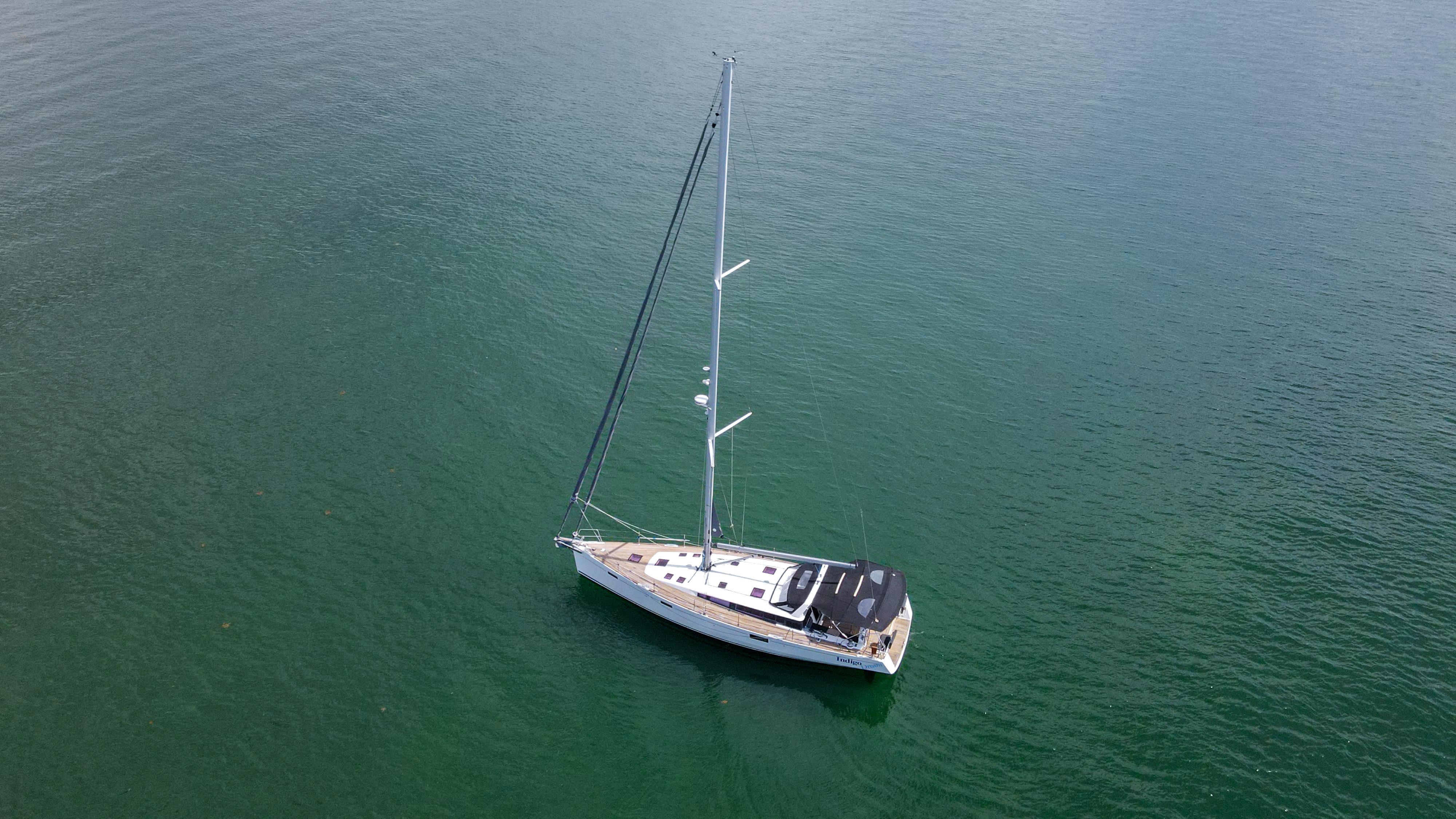 Yacht Photos Pics