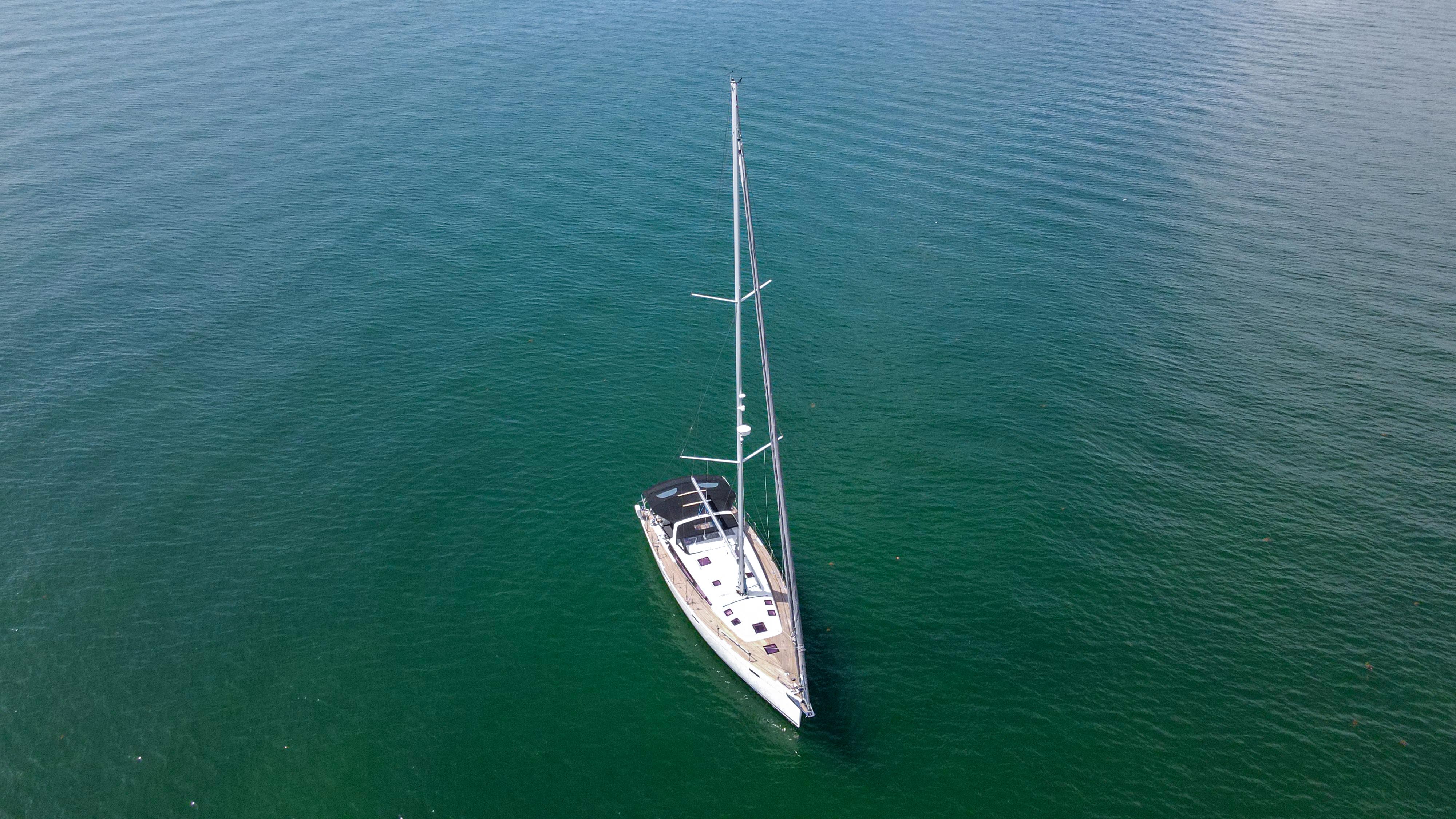 Yacht Photos Pics