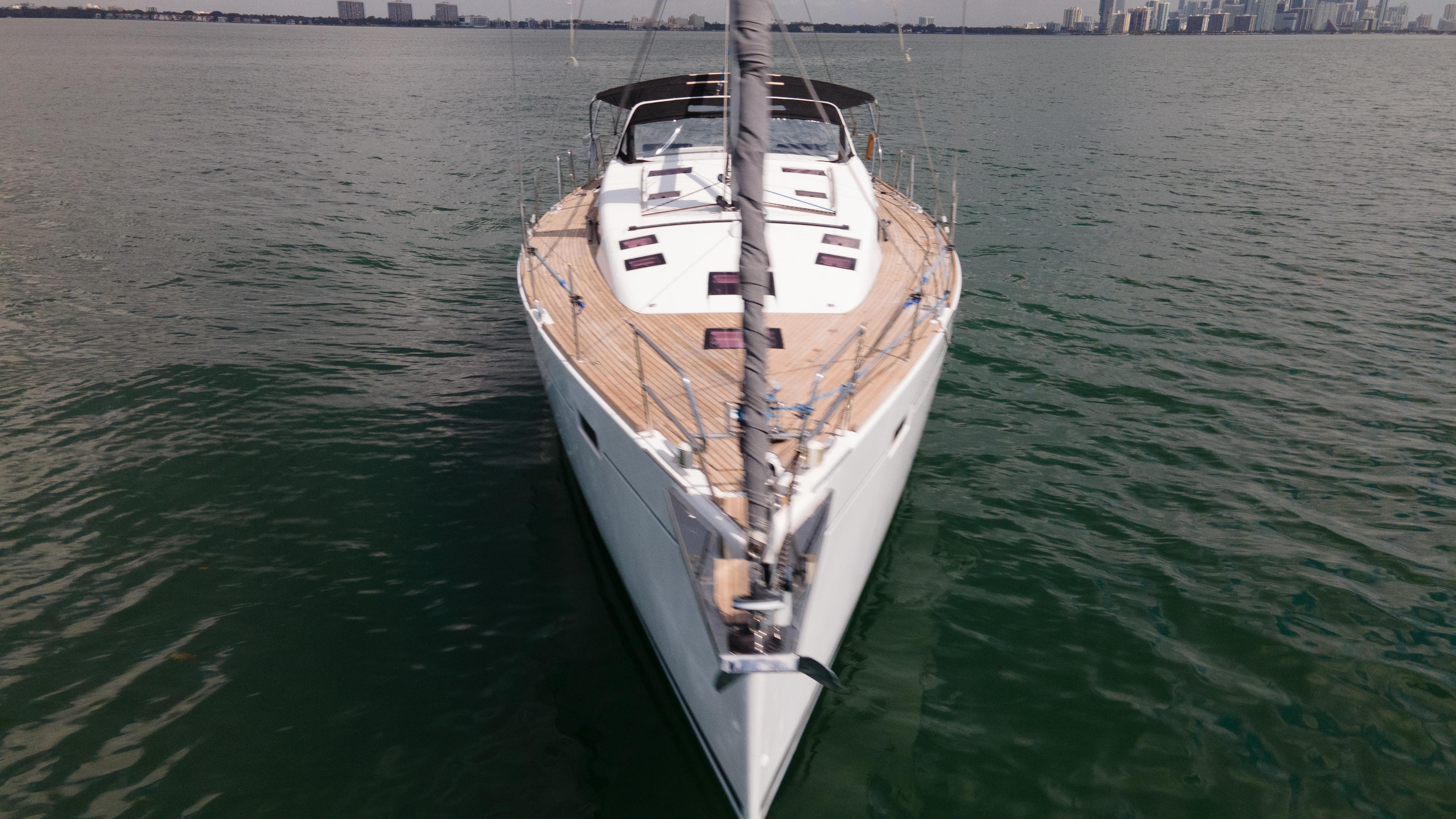 Yacht Photos Pics