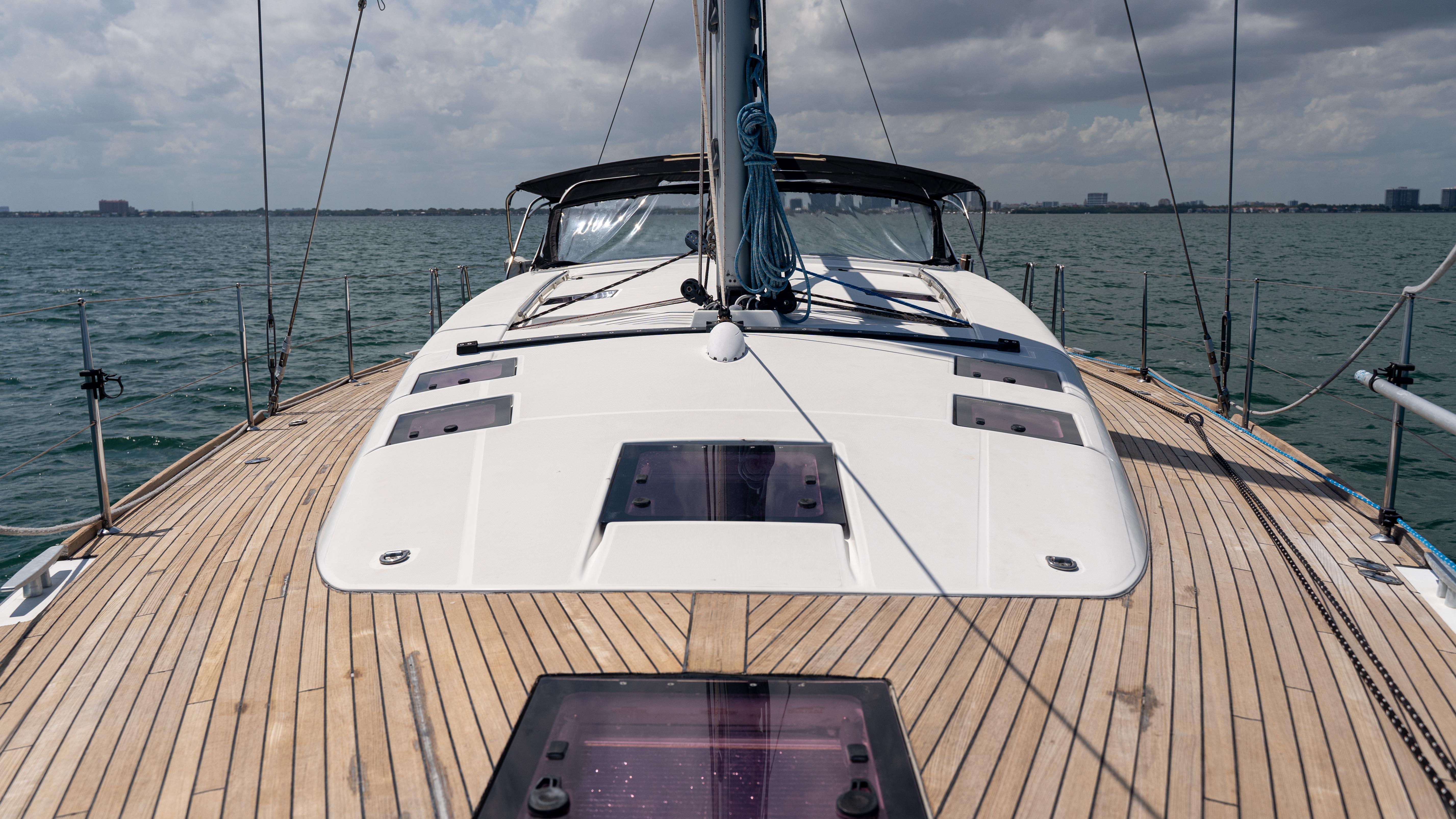 Yacht Photos Pics