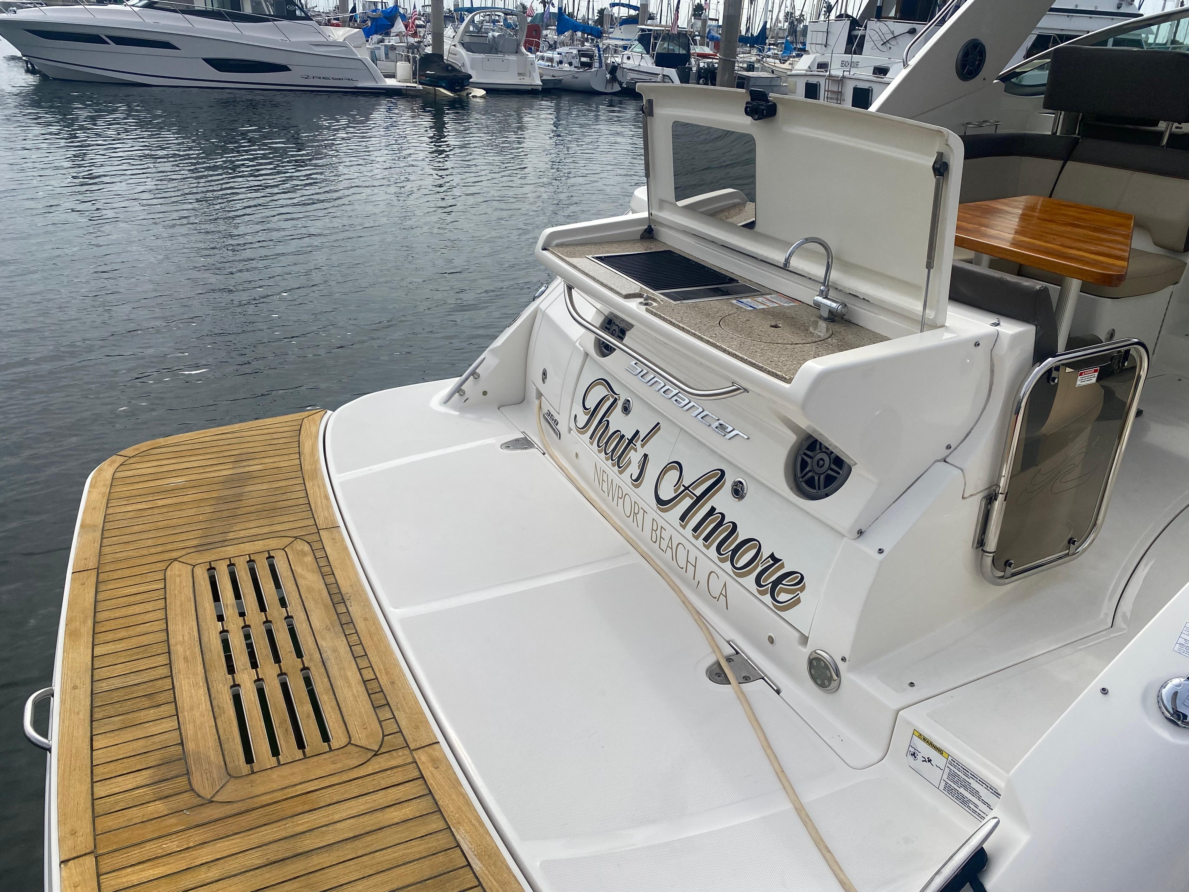 2015 Sea Ray 350 Sundancer #TBMC8539 inventory image at Sun Country Marine Group, San Diego Marriott Marquis 2015 Sea Ray 350 Sundancer #TBMC8539 inventory image at Sun Country Marine Group, San Diego Marriott Marquis